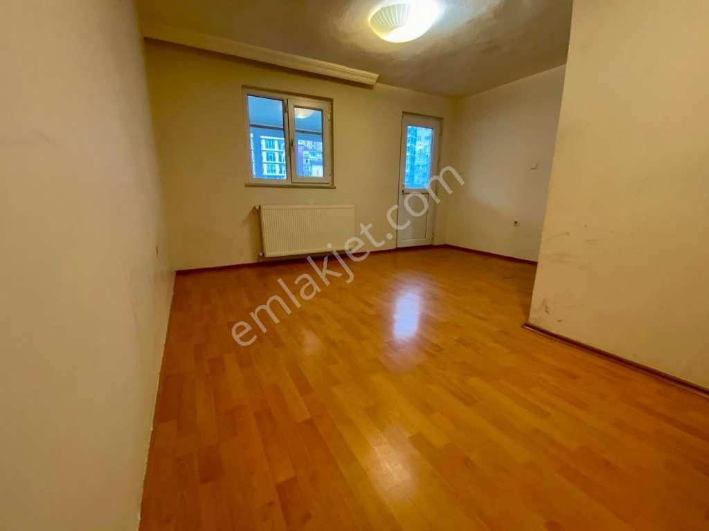 Kaçmaz'dan Altıntepe'de Yenilenmiş Masrafsız 3+2 Kiralık Dubleks - Görsel 31