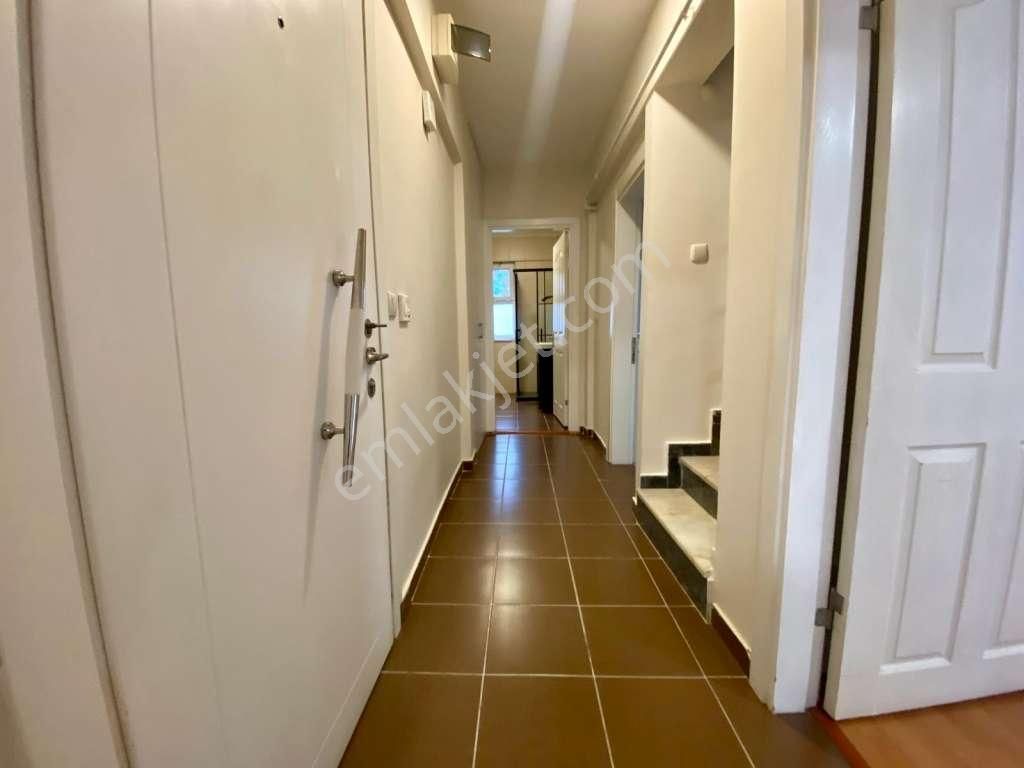 Kaçmaz'dan Altıntepe'de Yenilenmiş Masrafsız 3+2 Kiralık Dubleks - Görsel 14