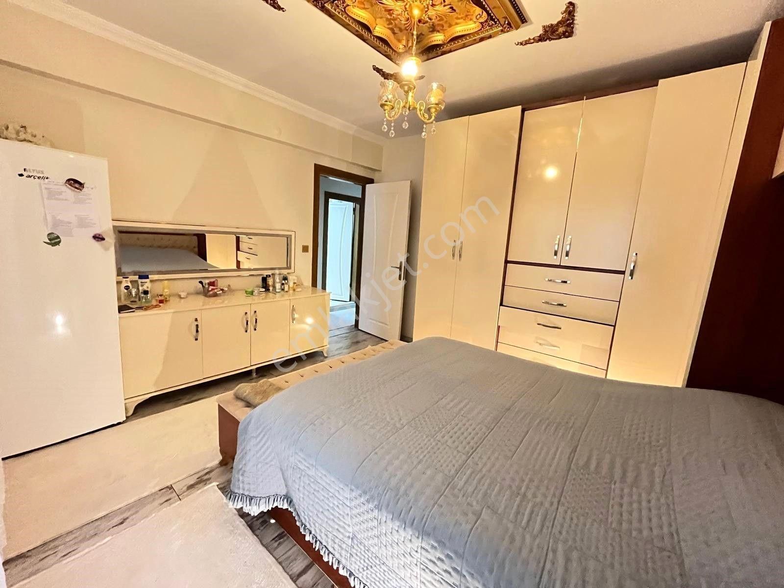 Has Sebada Sefaköy Merkezde 3+1 130m Full Yapılı Masrafsız Daire - Görsel 18