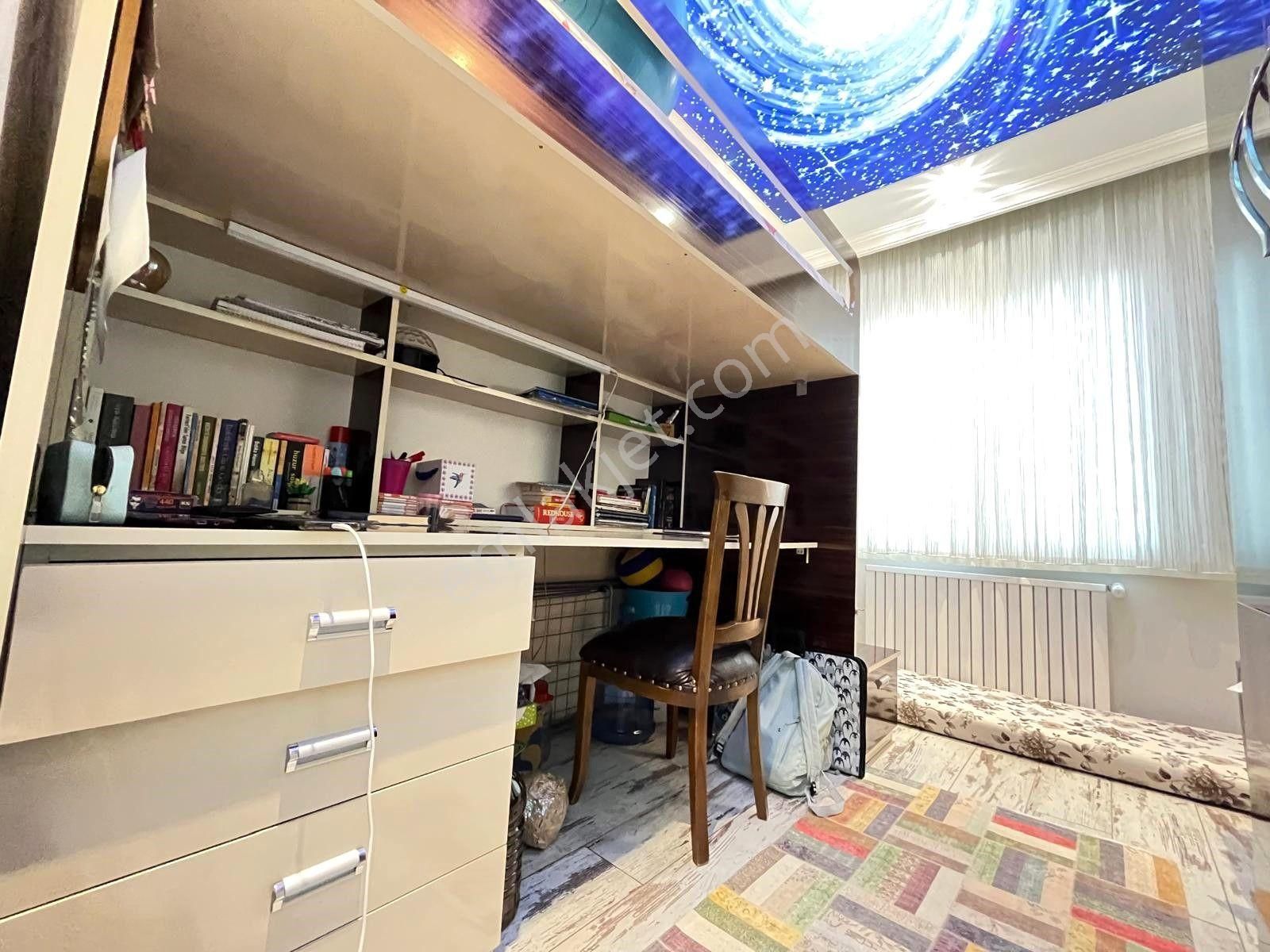 Has Sebada Sefaköy Merkezde 3+1 130m Full Yapılı Masrafsız Daire - Görsel 20