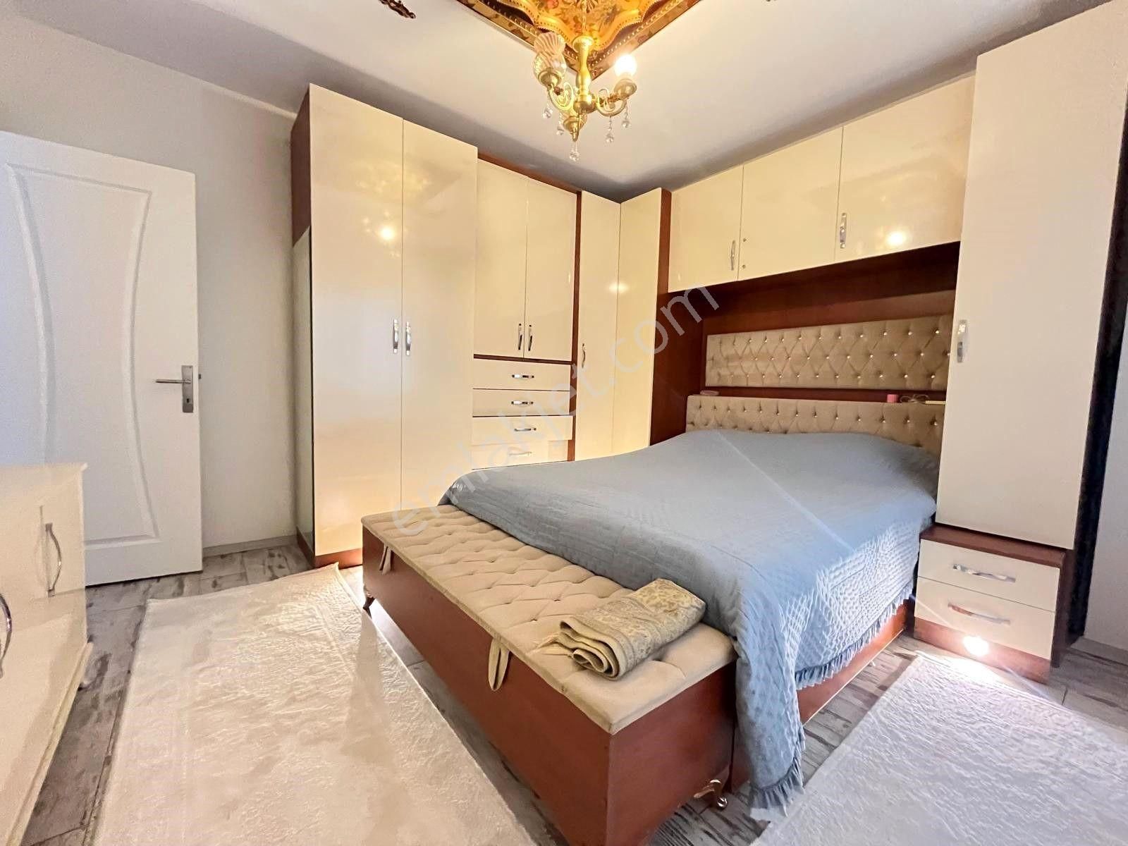 Has Sebada Sefaköy Merkezde 3+1 130m Full Yapılı Masrafsız Daire - Görsel 15