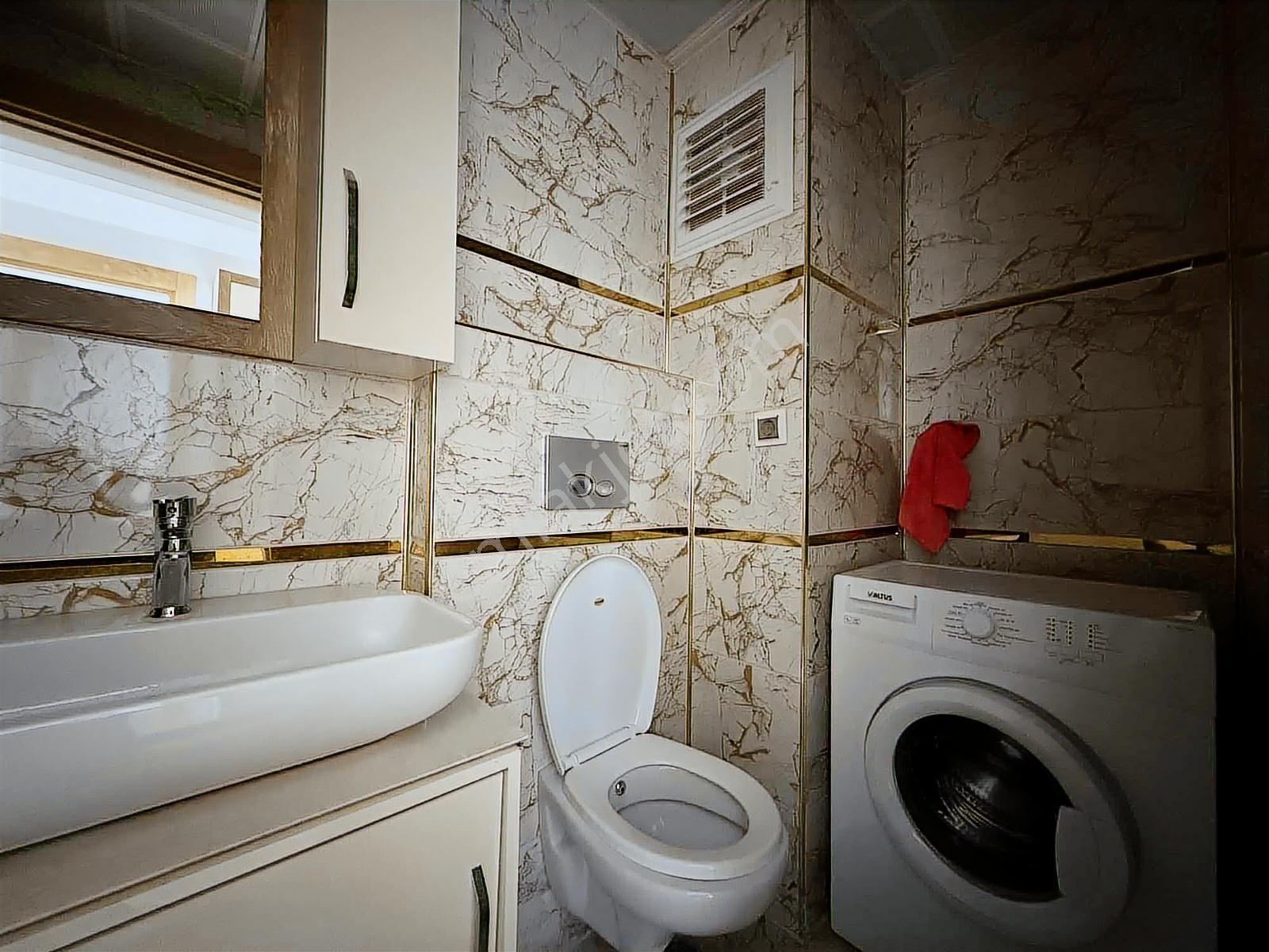 Lımanda Kiralık 2+1 Daire - Görsel 5