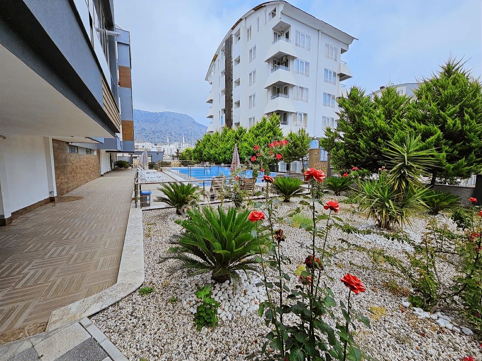 Lımanda Kiralık 2+1 Daire - Görsel 19