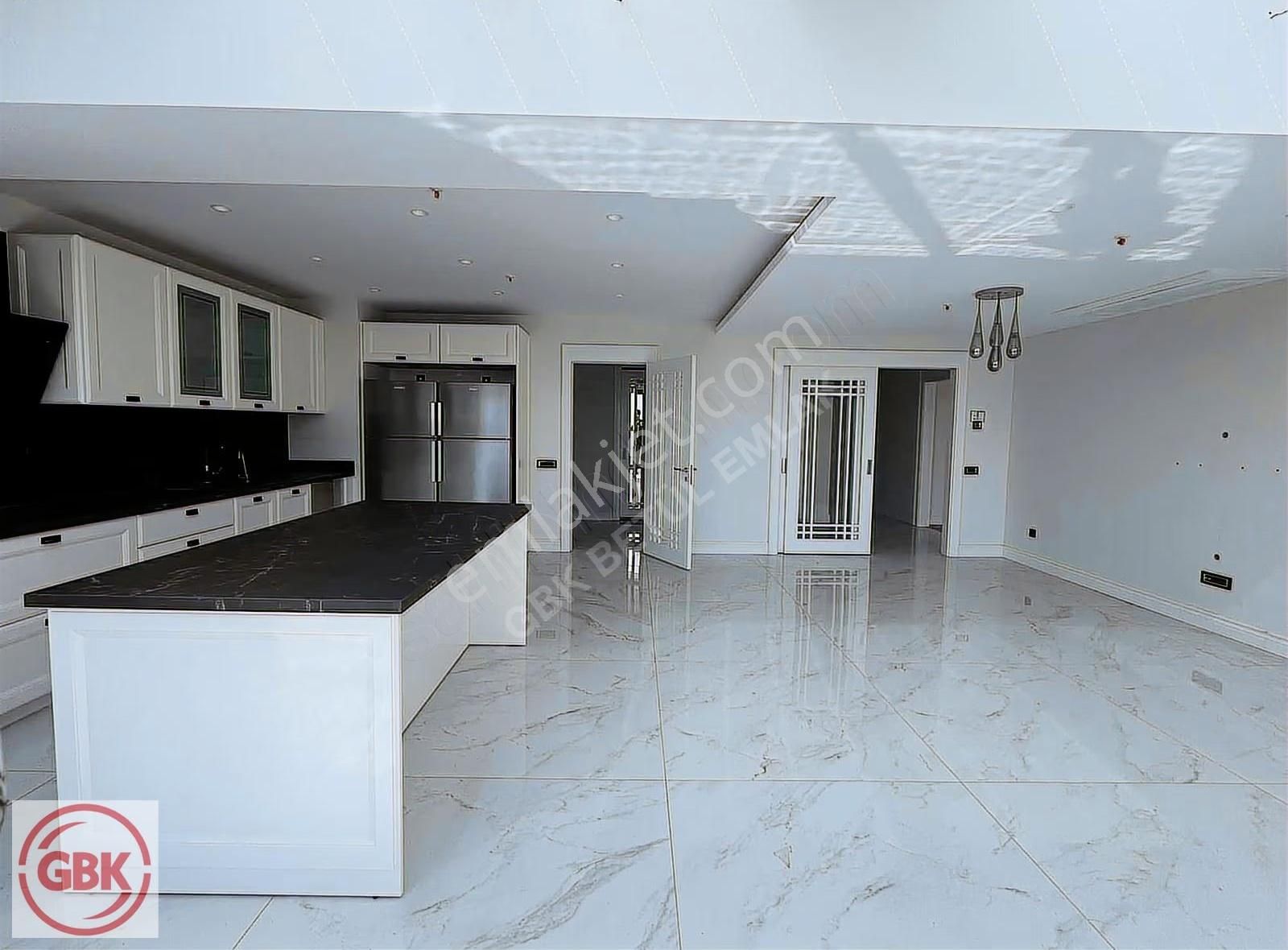 Ünlü Kule 5+1 300m2 Panaromik Vadi Manzaralı Kiralık Daire - Görsel 17