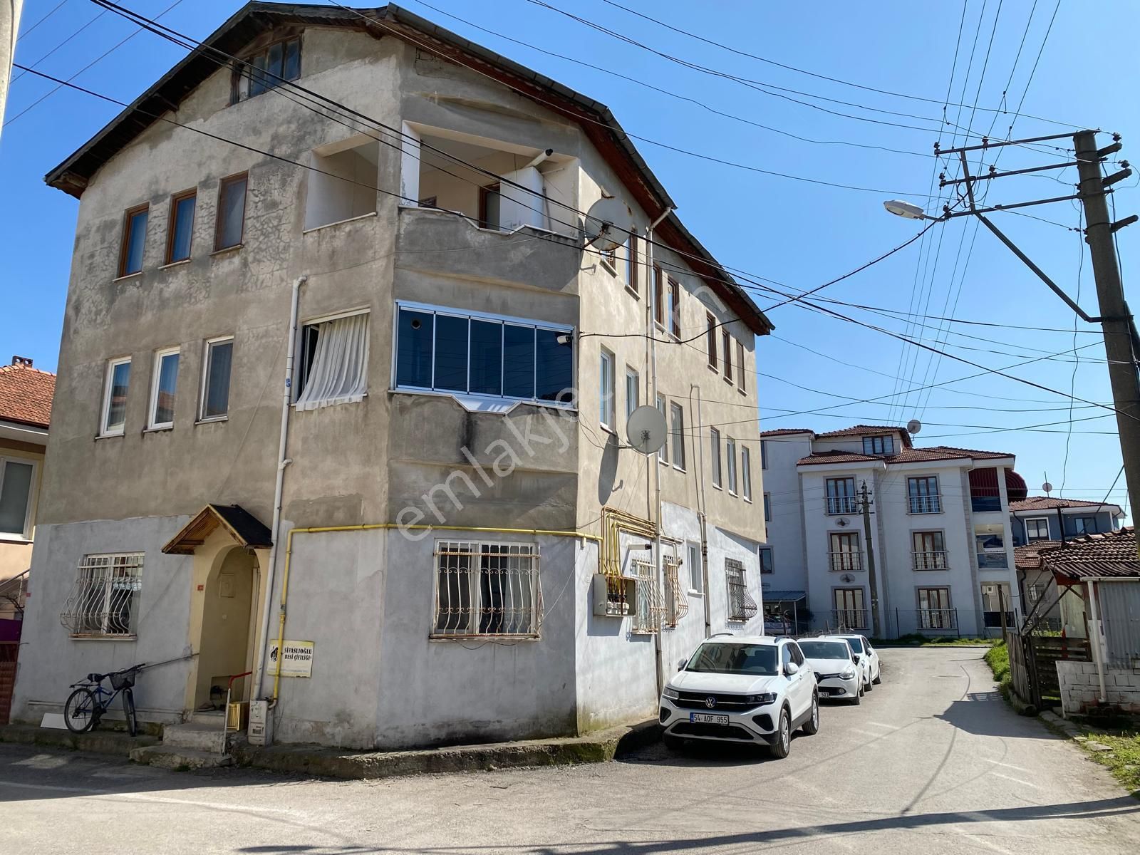 Re/max Mavi'den Adapazarı Ozanlarda Satılık 4+1 Daire - Görsel 2