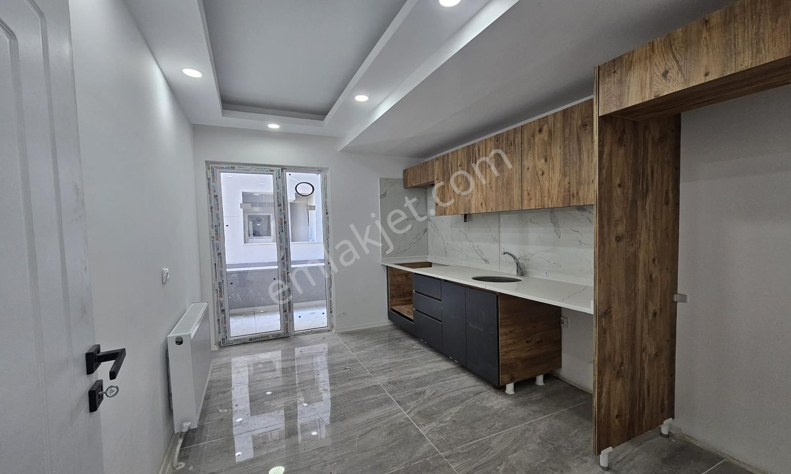 Yaşam'dan İstasyon Mah.otoparklı Kat Seçenekli 3+1 Sıfır Daire - Görsel 4