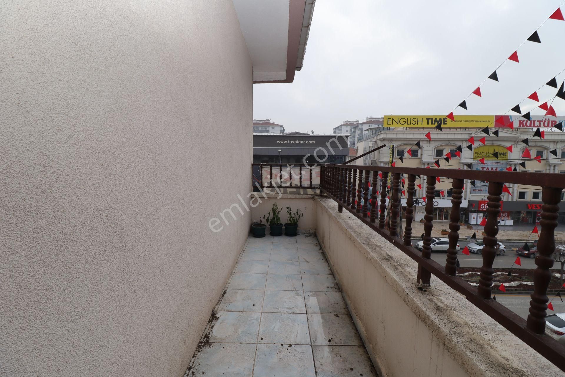 Akif'ten Elvankent 14.cadde Üzeri 3+1 Kiralık Daire - Görsel 19