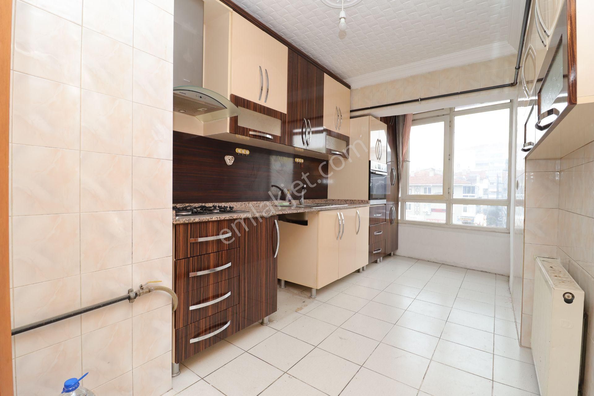 Akif'ten Elvankent 14.cadde Üzeri 3+1 Kiralık Daire - Görsel 2