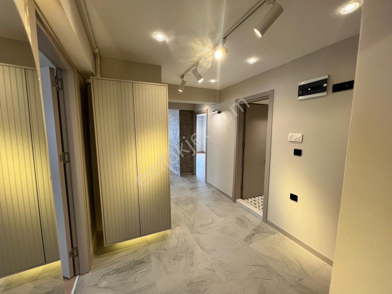 Hatay Metrosuna Yakın Ultra Lüks 3 + 1 Daire - Görsel 5