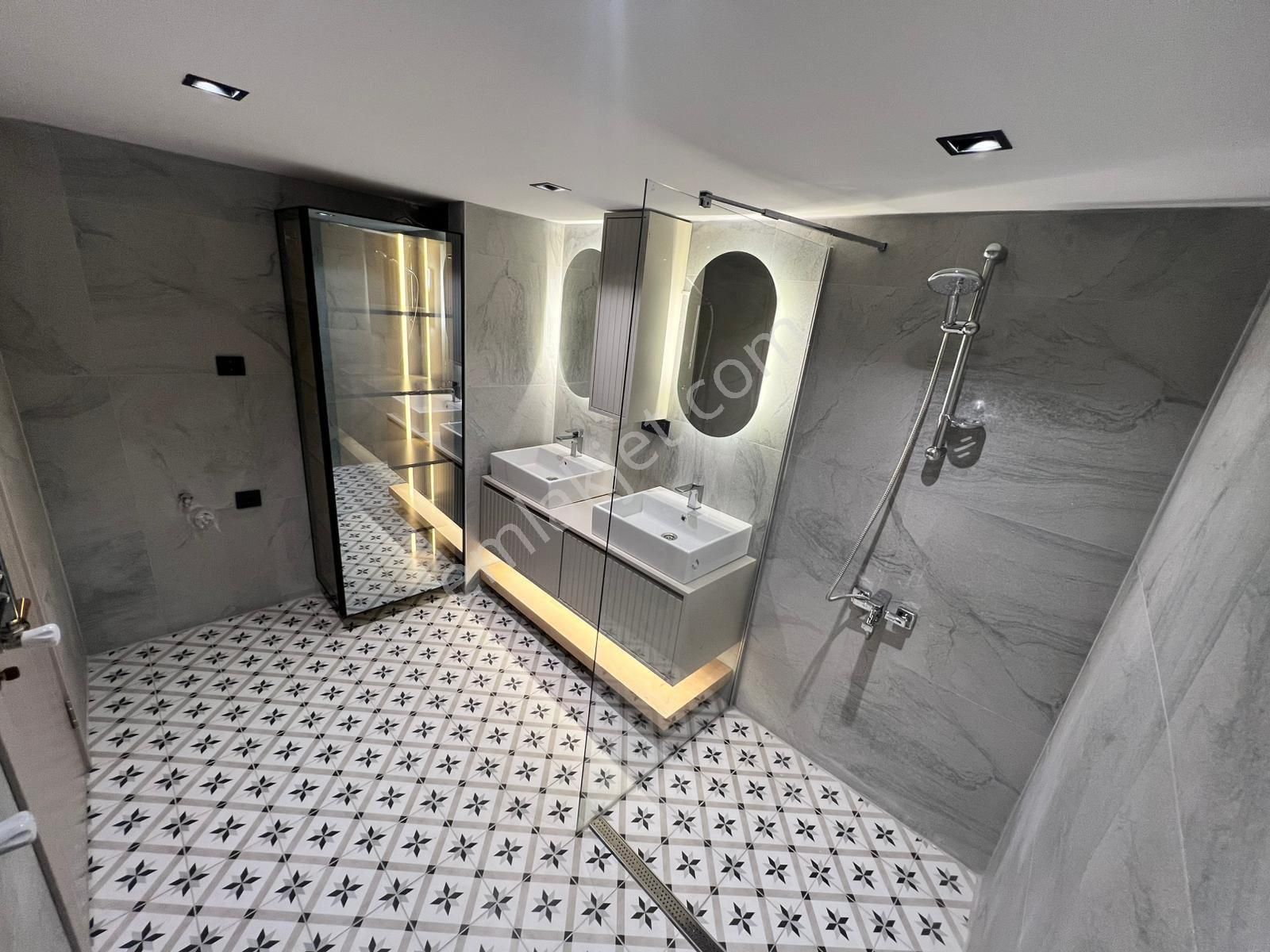 Hatay Metrosuna Yakın Ultra Lüks 3 + 1 Daire - Görsel 11