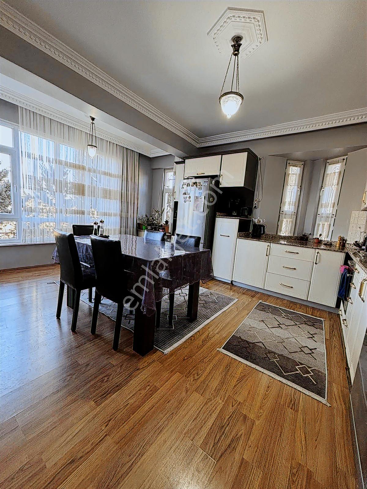 Beyhekım Mah . Site İçersinde Satılık 4+1 Trıblex Villa - Görsel 18