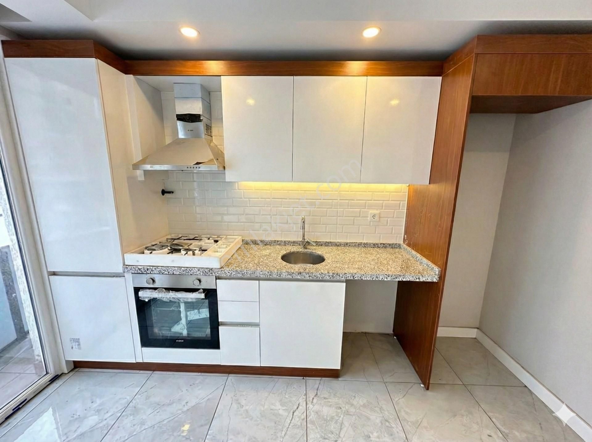 Beylikdüzü Yakuplu Mah. 2+1 90m2 Kapalı Otoparklı Daire - Görsel 16