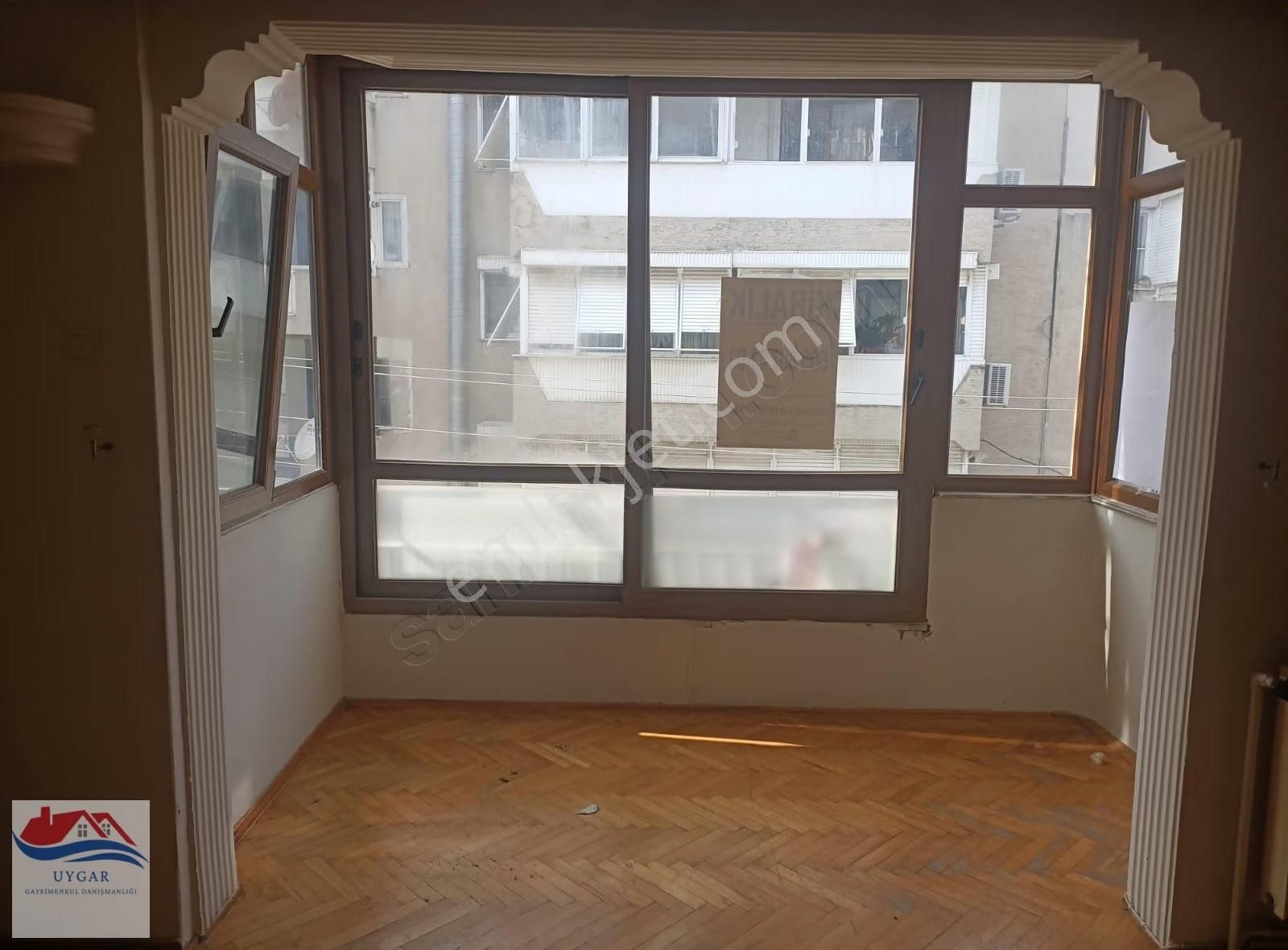 Karşıyaka Atakent Migros Sokağında - Görsel 15