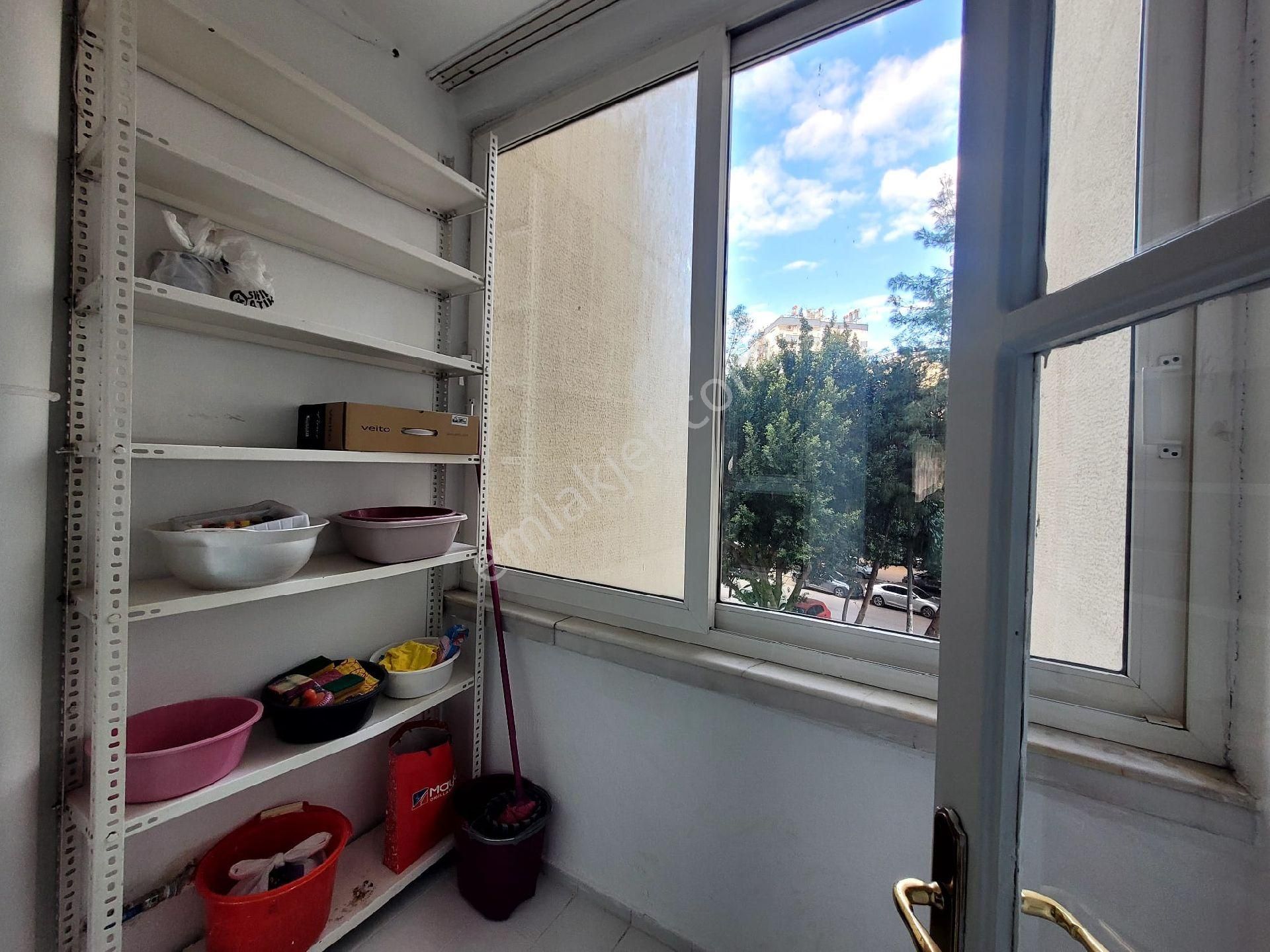 Meltem Mahallesınde Merkezı Konumda Ayrı Mutfaklı 3+1 - Görsel 17