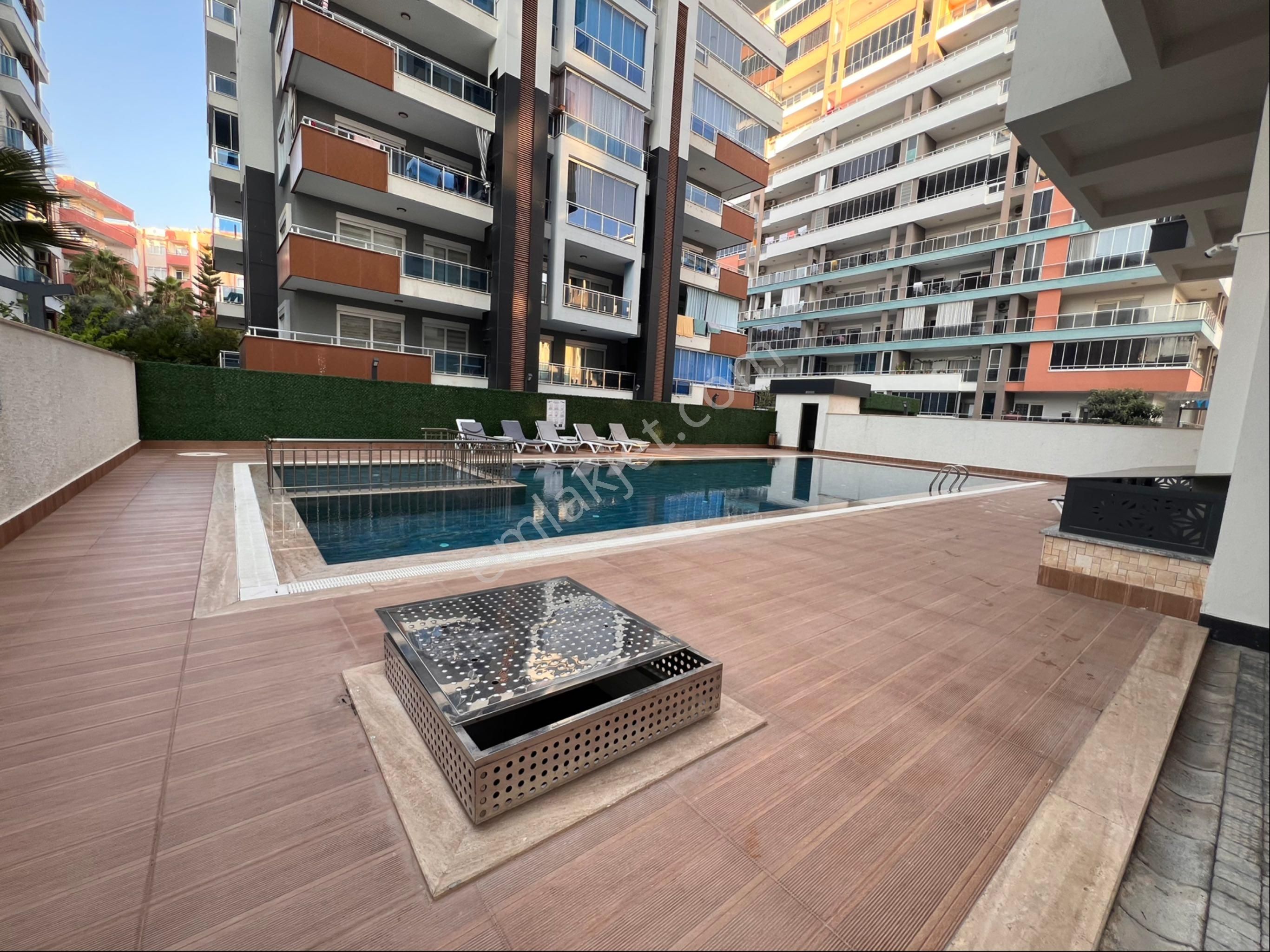 Alanya Mahmutlarda Kiralık Full Eşyalı 1+1 Daire Merkezi Konum - Görsel 3