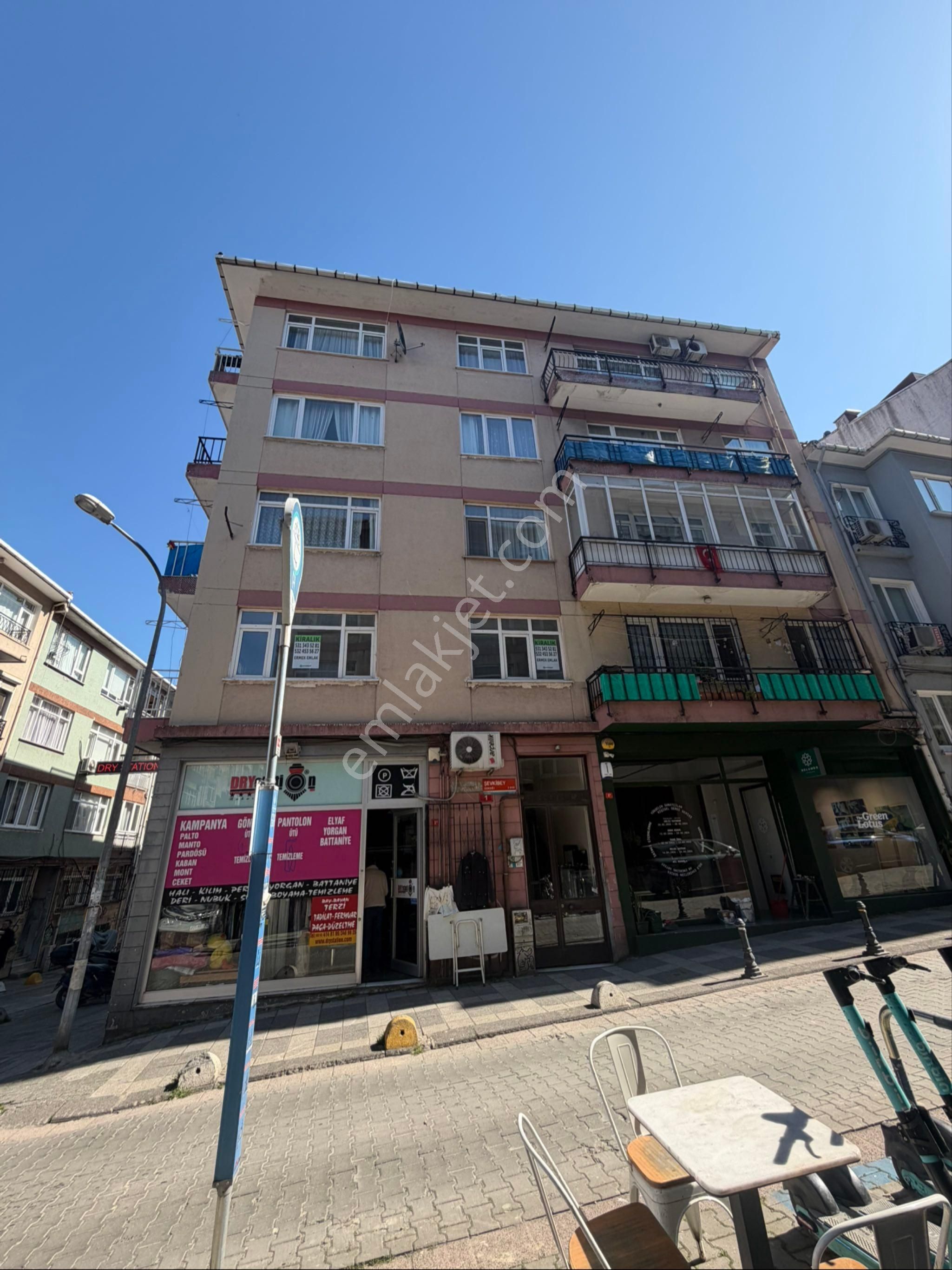 Kadıköy Caferağa Mahallesinde, Bahariyeye Çok Yakın Kiralık Daire - Görsel 12