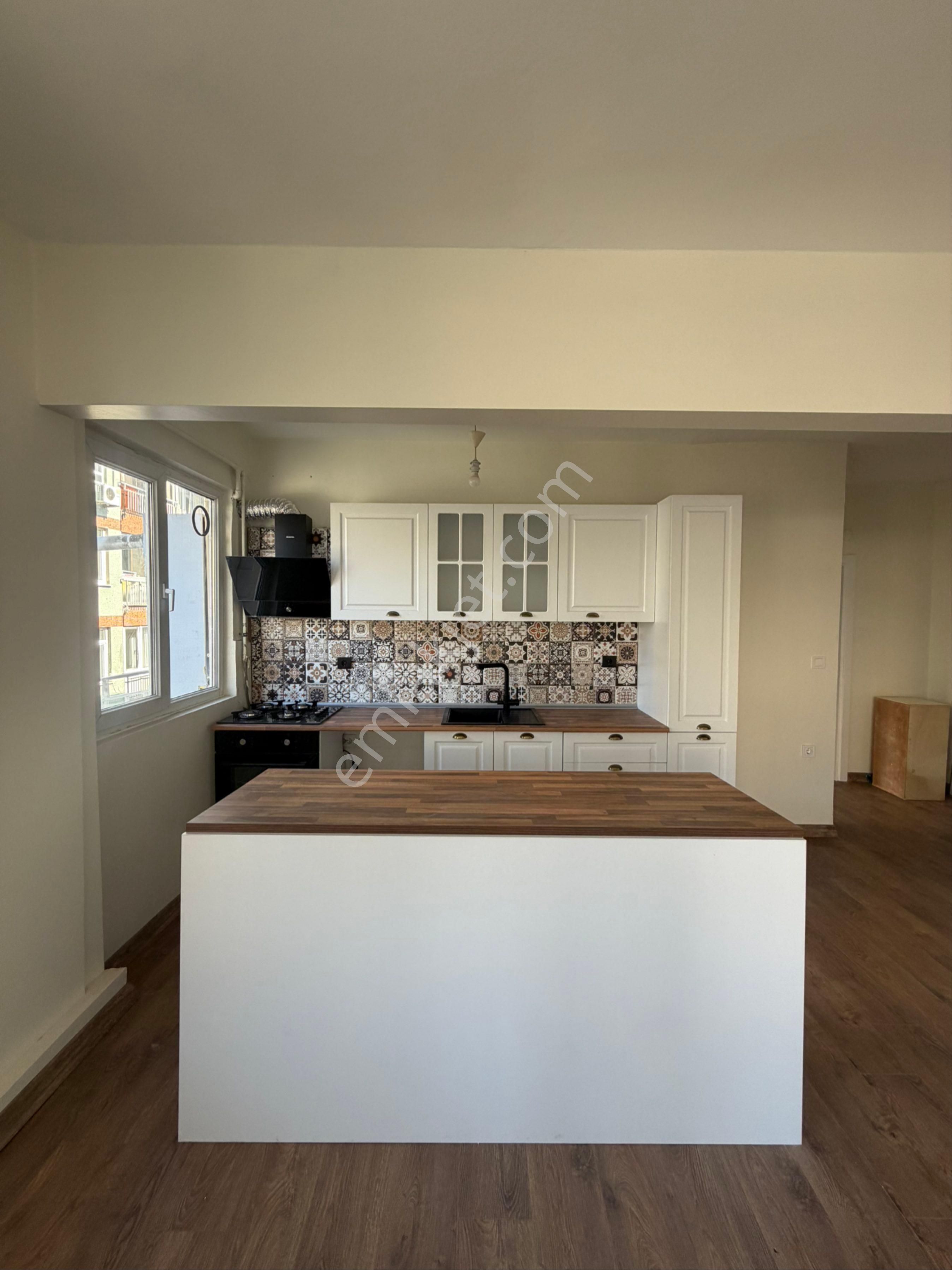 Kadıköy Caferağa Mahallesinde, Bahariyeye Çok Yakın Kiralık Daire - Görsel 24