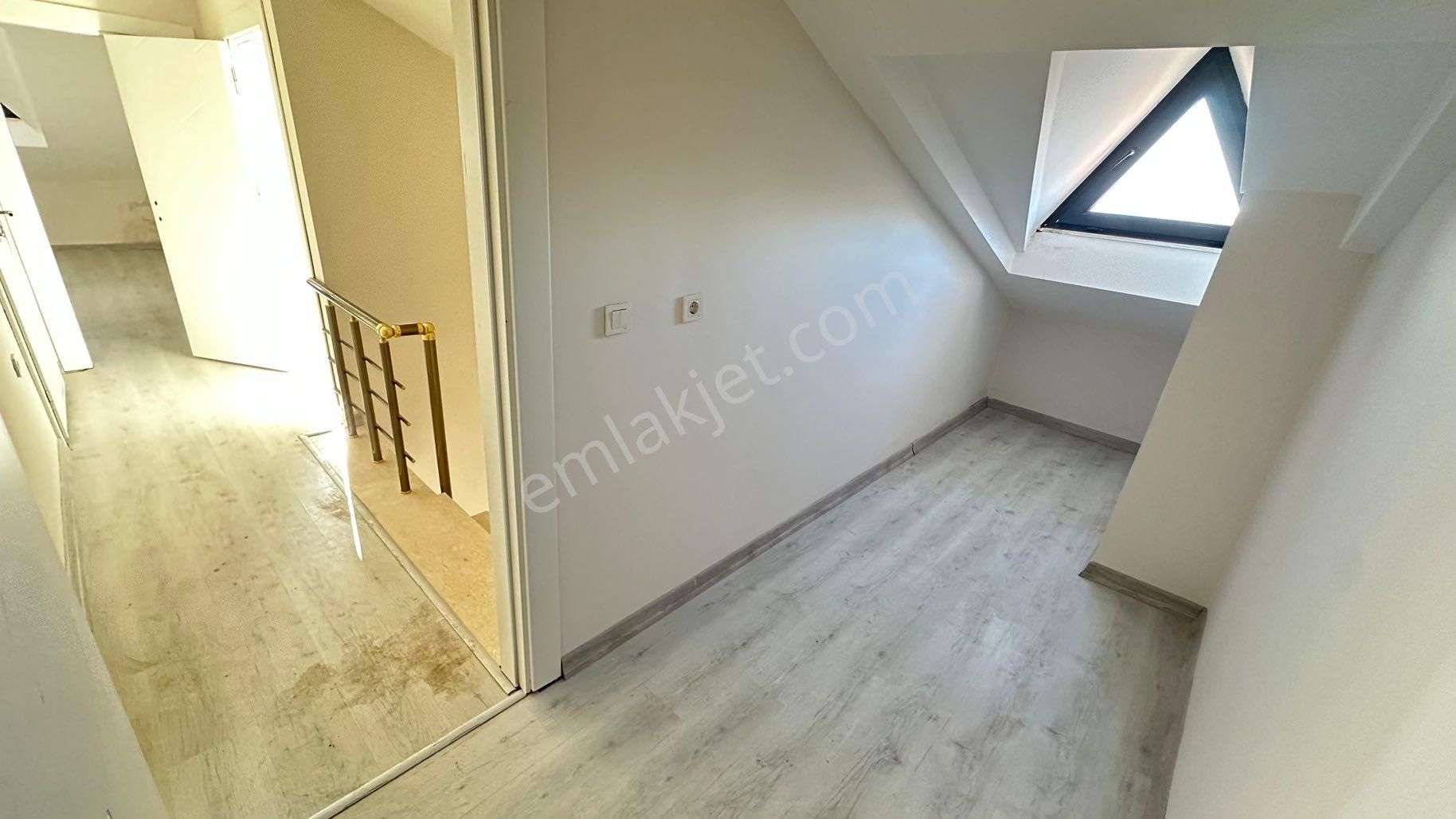 Maltepe Atışokulu’nda Deniz Manzaralı 5+1 Otoparklı Fırsat Daire - Görsel 22