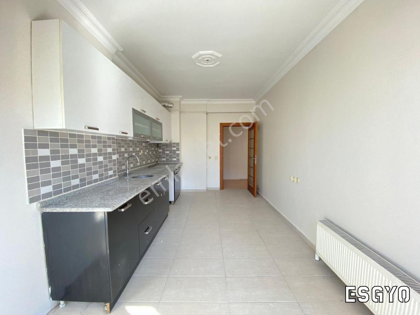 Esgyo'dan Atatürk Lisesi Karşısı Ebeveyn Banyolu 3+1 Daire - Görsel 23