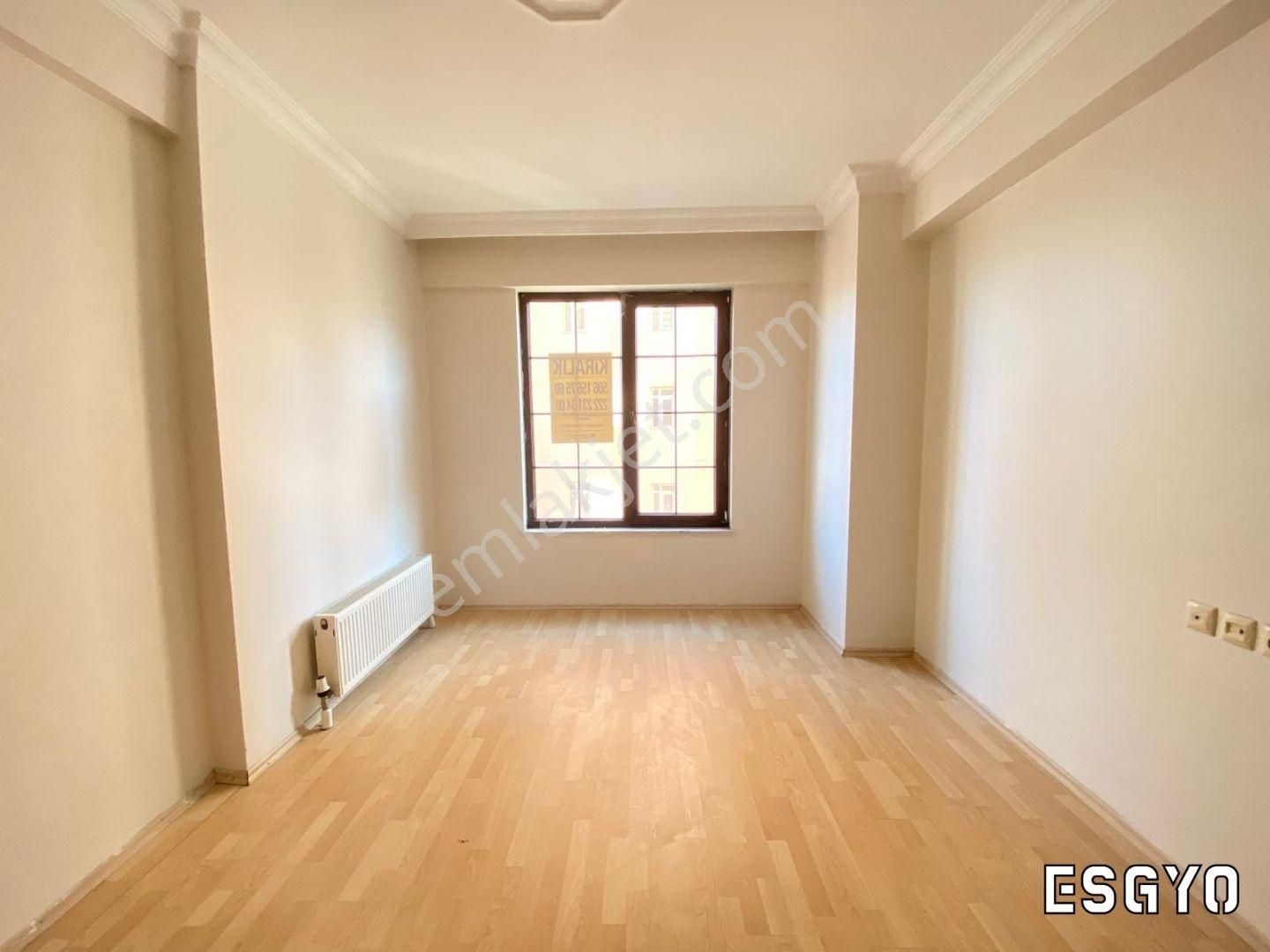 Esgyo'dan Atatürk Lisesi Karşısı Ebeveyn Banyolu 3+1 Daire - Görsel 8