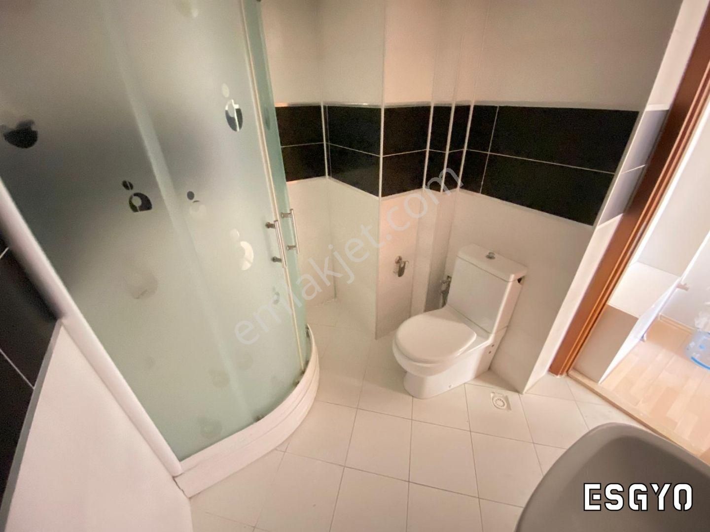 Esgyo'dan Atatürk Lisesi Karşısı Ebeveyn Banyolu 3+1 Daire - Görsel 5