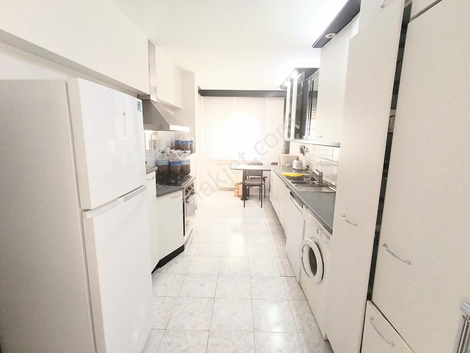Şekerlerden Dikkaldırımda Merkezi Lokasyonda 4+1 Satılık Daire - Görsel 11