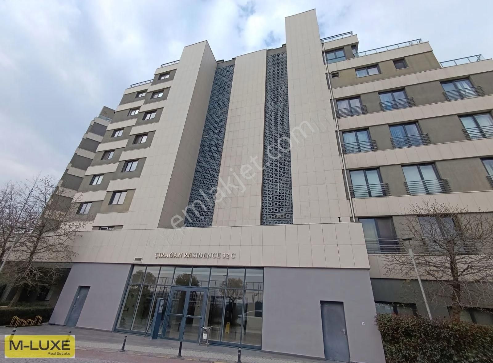 İstanbul Sarayları Peyzaj Manzaralı 3,5+1-164m² Boş-hemen Taşın - Görsel 35