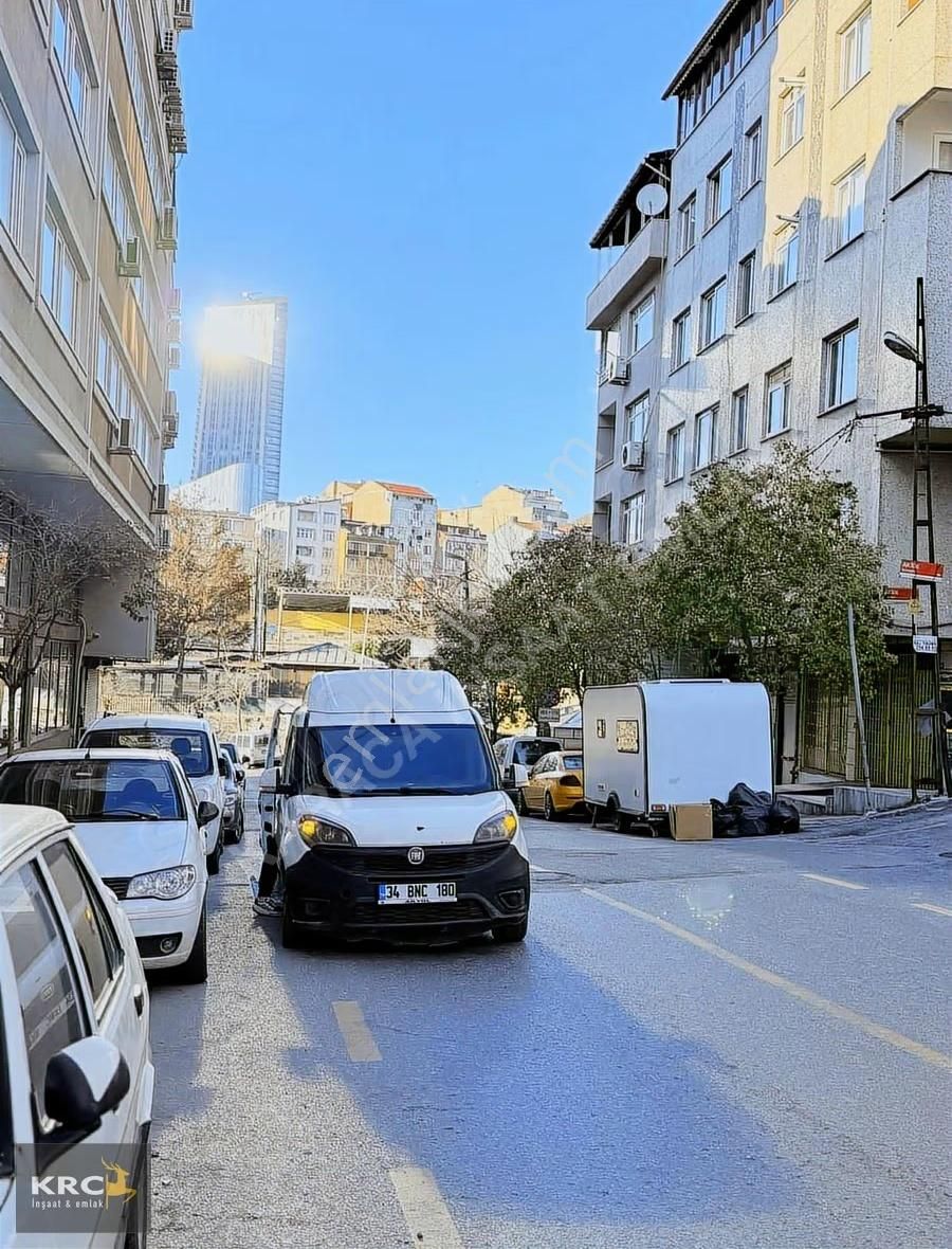 Kağıthane S Tepe Kıralık 2+1 Daire Altınay Cad Üzerinde 85 M2 - Görsel 23