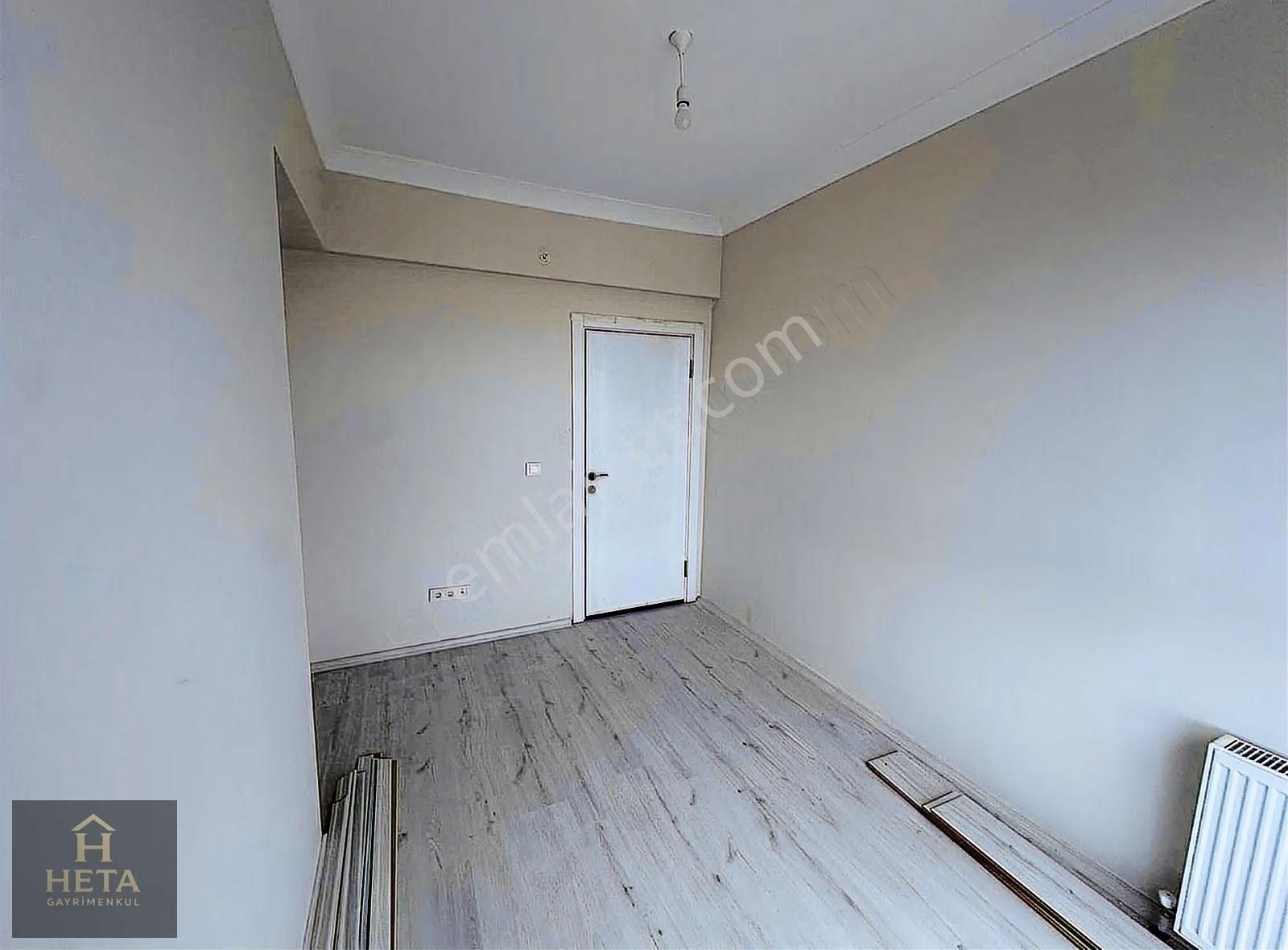 Bahçeşehir Havuzlu Güvenlikli Otoparklı Kapalı Mutfak 2+1 - Görsel 11