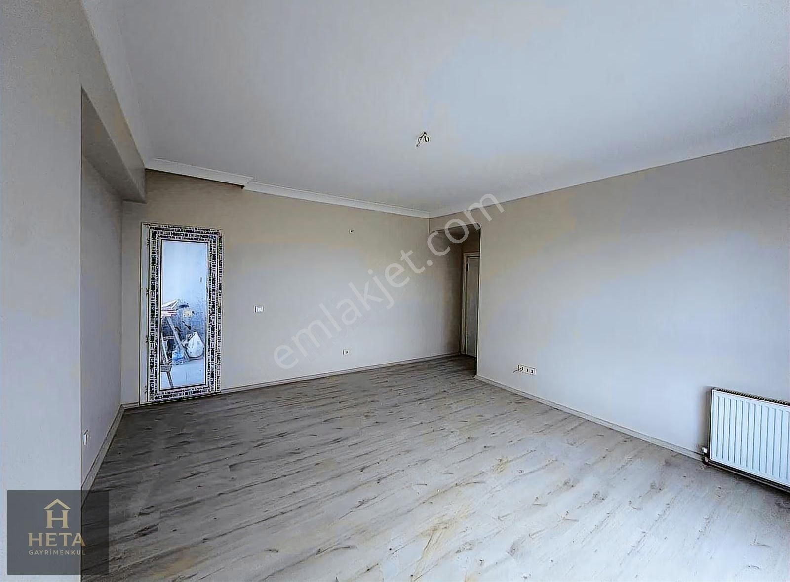 Bahçeşehir Havuzlu Güvenlikli Otoparklı Kapalı Mutfak 2+1 - Görsel 10