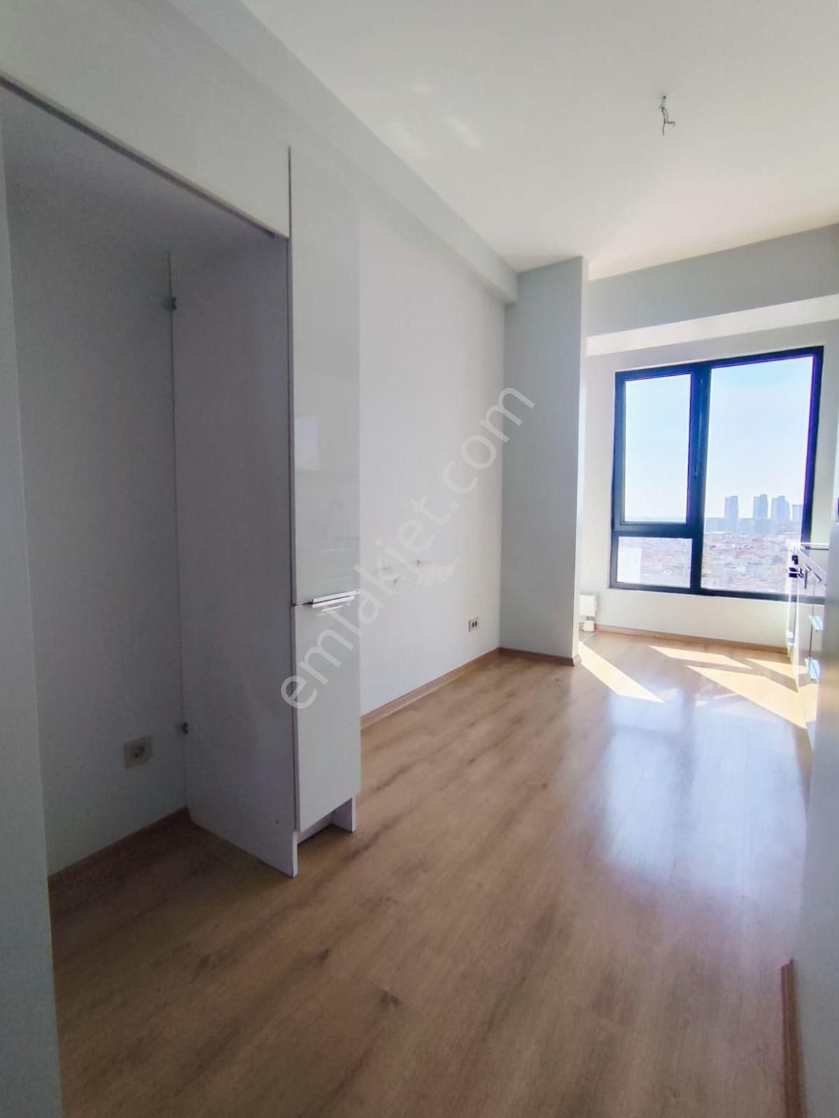 Adnan Kahveci Metroya Yürüme Site İçi 3+1 Deniz Manzaralı Arakat - Görsel 8