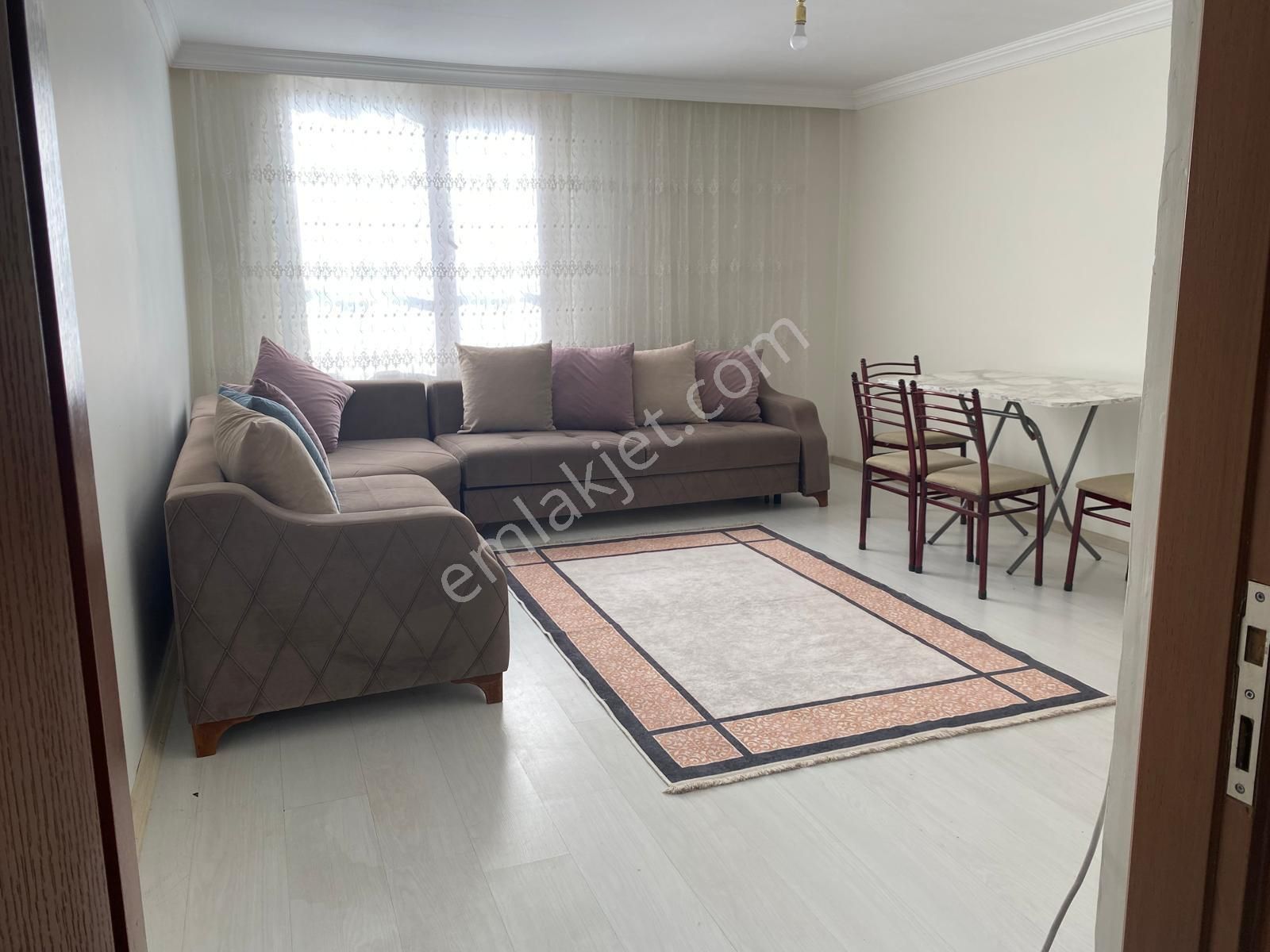 Ş.evlerde Metrobüse 3dk.2+1 90m2 Asansöörlü Teraslı Full Eşyalı Lüx - Görsel 4