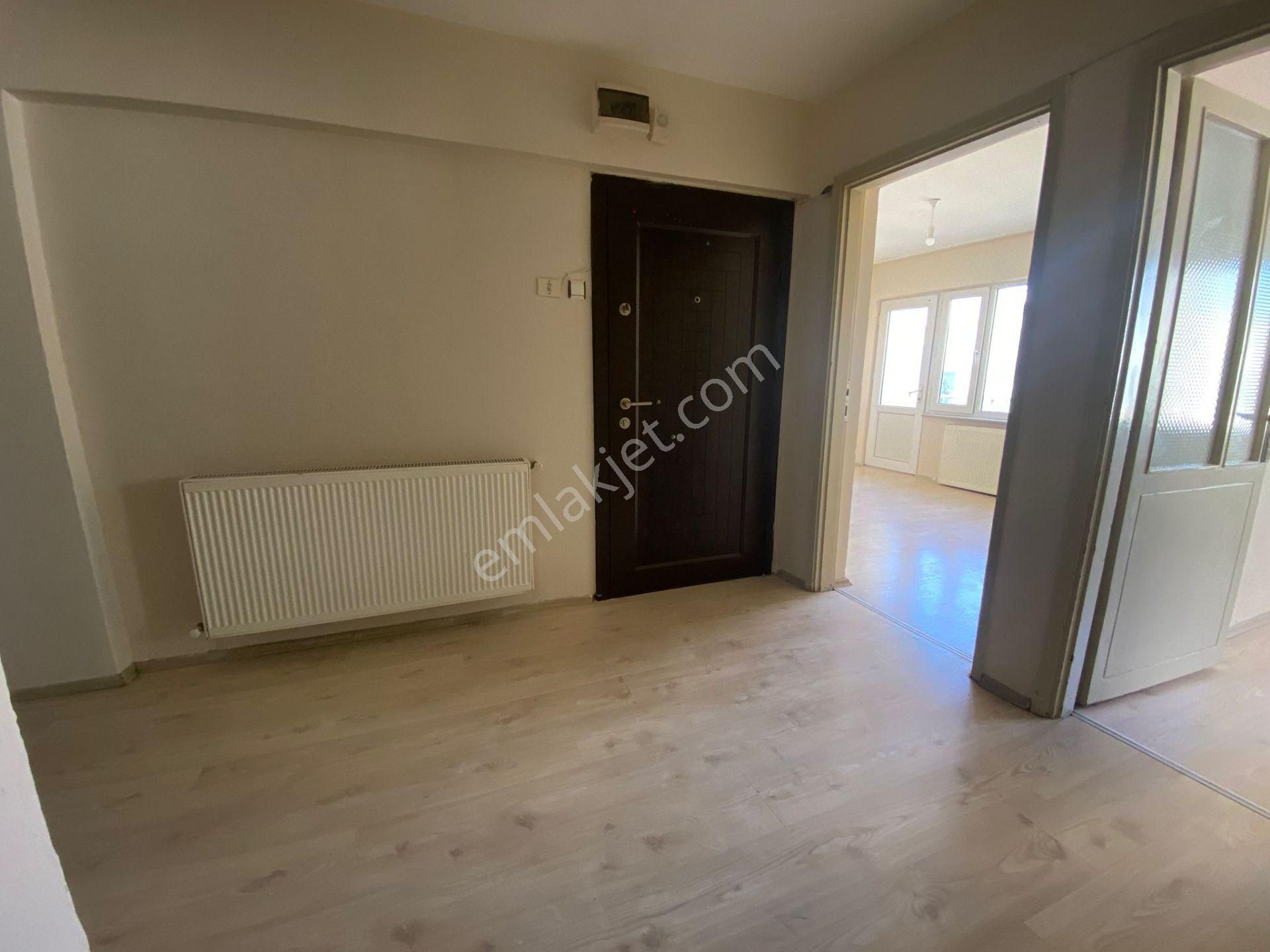 Bursa Kurtoğlunda 2+1 80m2 2.kat Kombili Bakımlı Satılık Daire - Görsel 8
