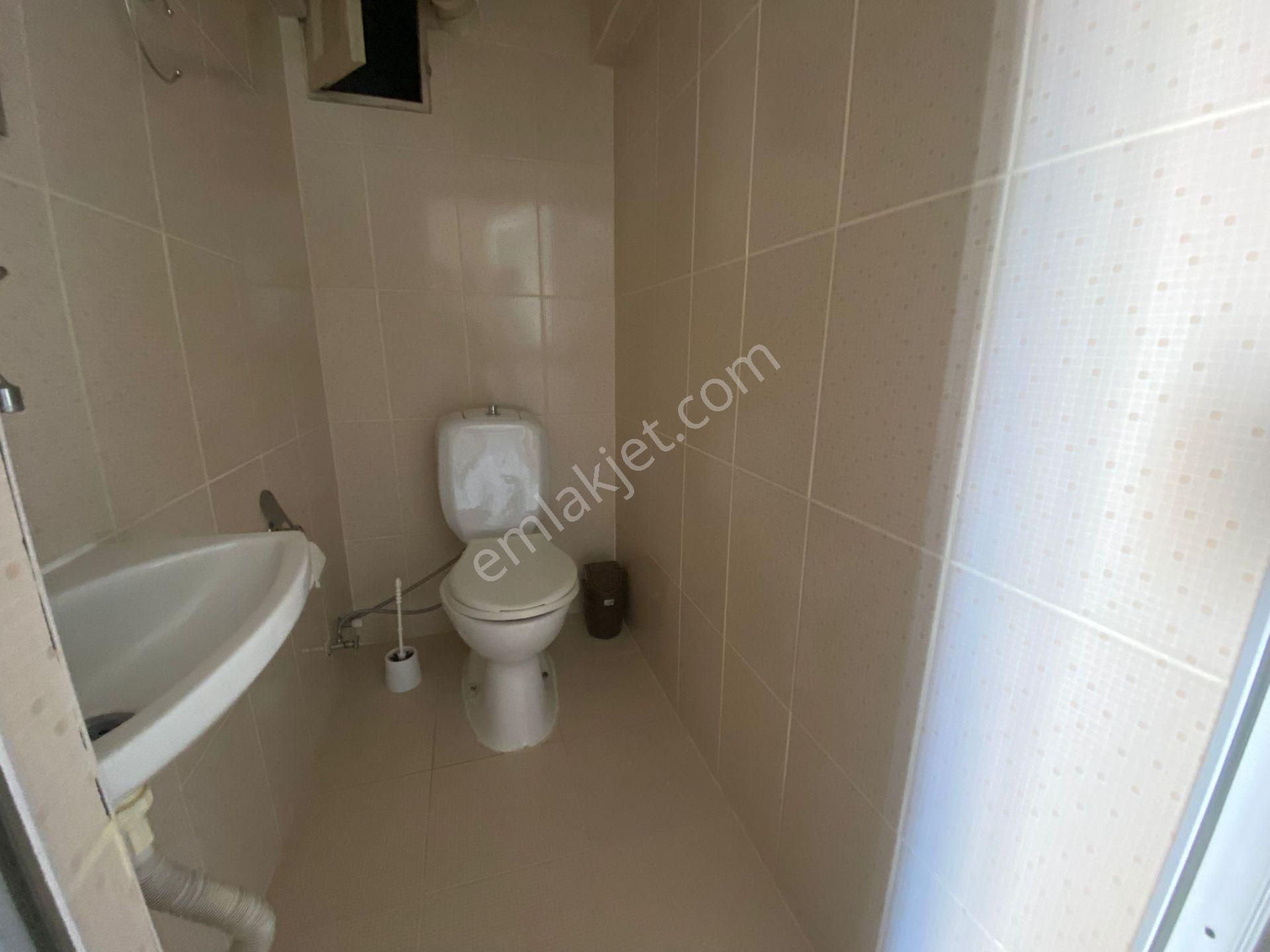 Bursa Kurtoğlunda 2+1 80m2 2.kat Kombili Bakımlı Satılık Daire - Görsel 15