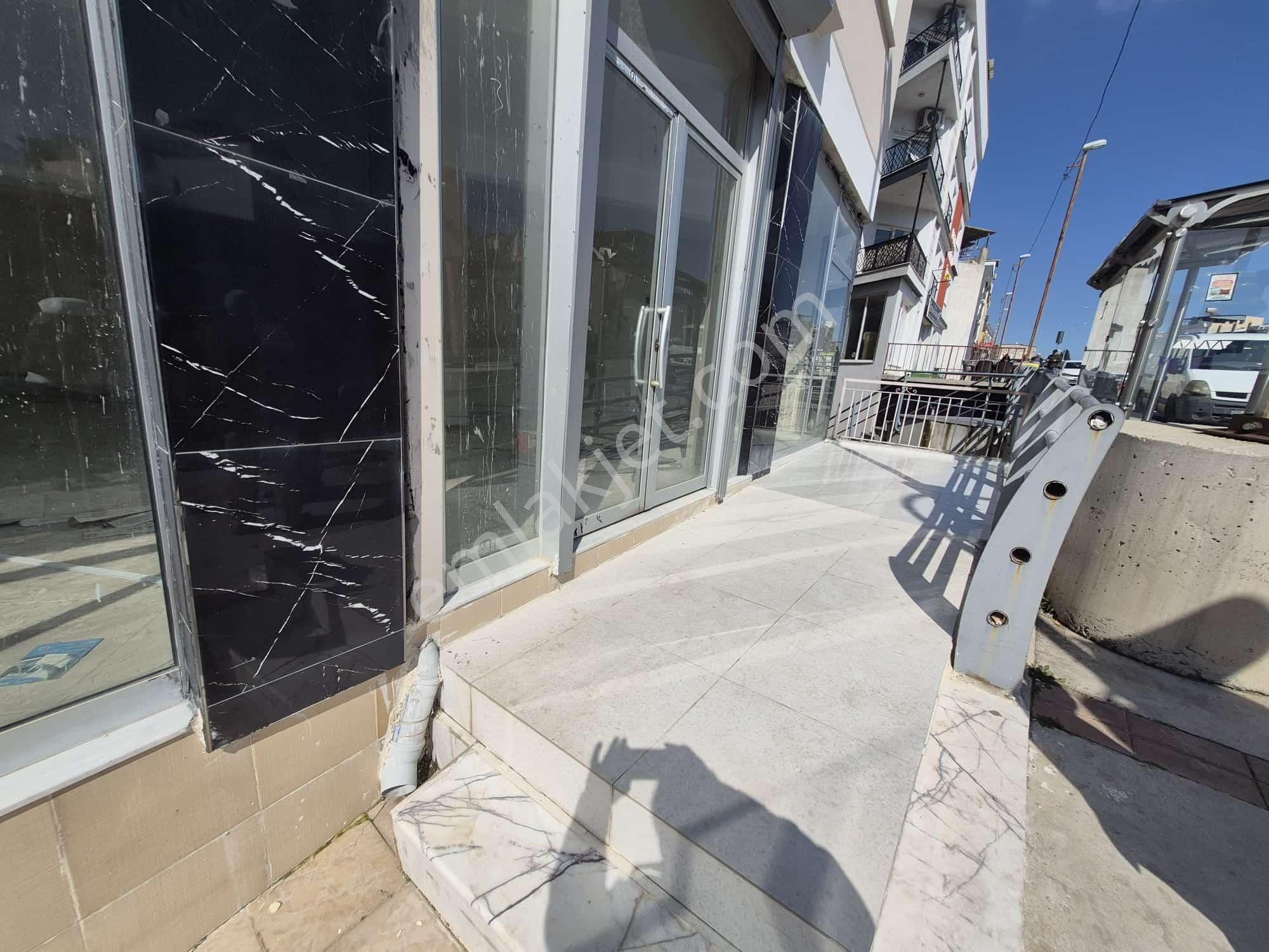 İzmir Buca Çamlık Mahallesinde//uçanyol/onatcaddesinde İşlek Yerde//durak Arkasında//kiralık Dükkan - Görsel 7