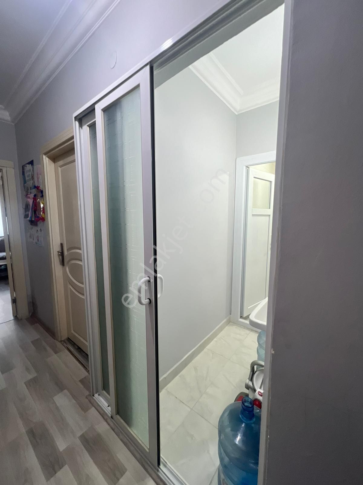 Karınca'dan Yenişehir'de Bağımsız Mutfaklı Merkezi Konumda 2+1 - Görsel 16