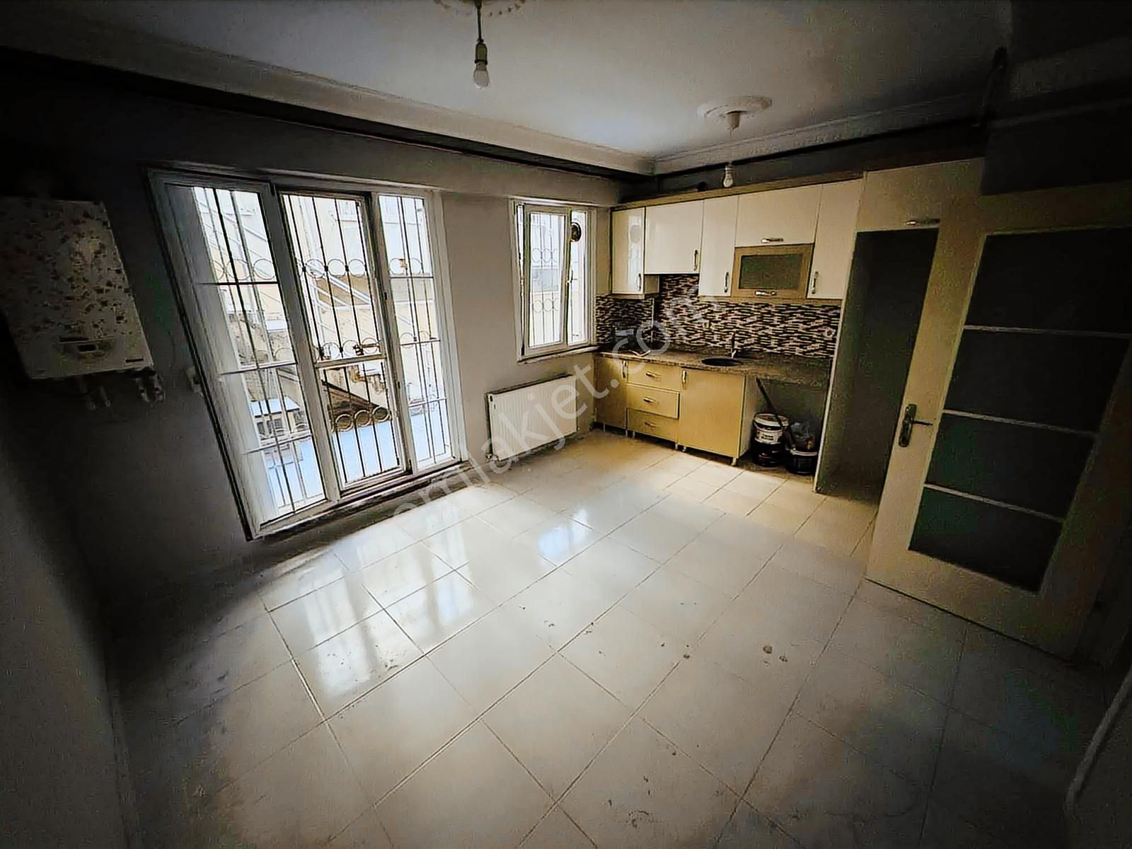 Mehmet Akif Mah. Yatırım Fırsatı 1+1 Bahçekat Daire - Görsel 3