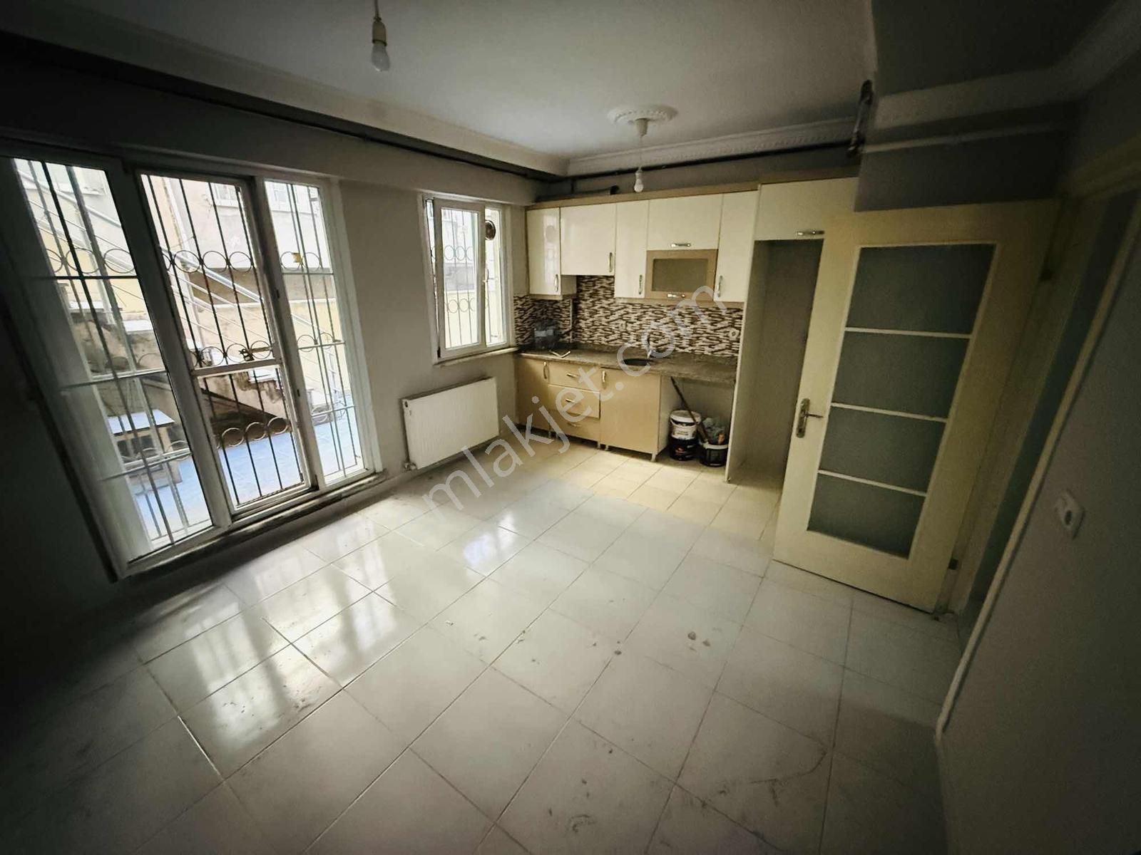 Mehmet Akif Mah. Yatırım Fırsatı 1+1 Bahçekat Daire - Görsel 2