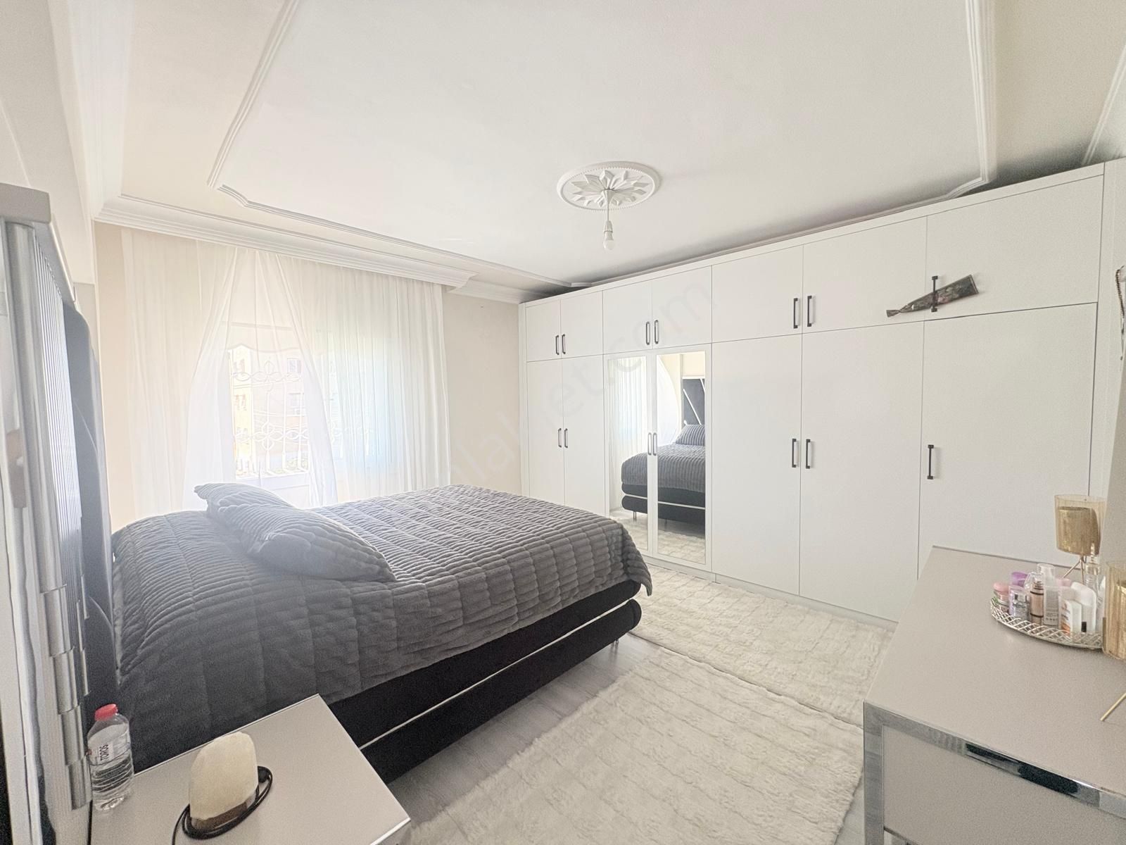 Prestij'den Halkkent'te Ayrı Mutfak Geniş Oturumlu 2+1 Daire - Görsel 11