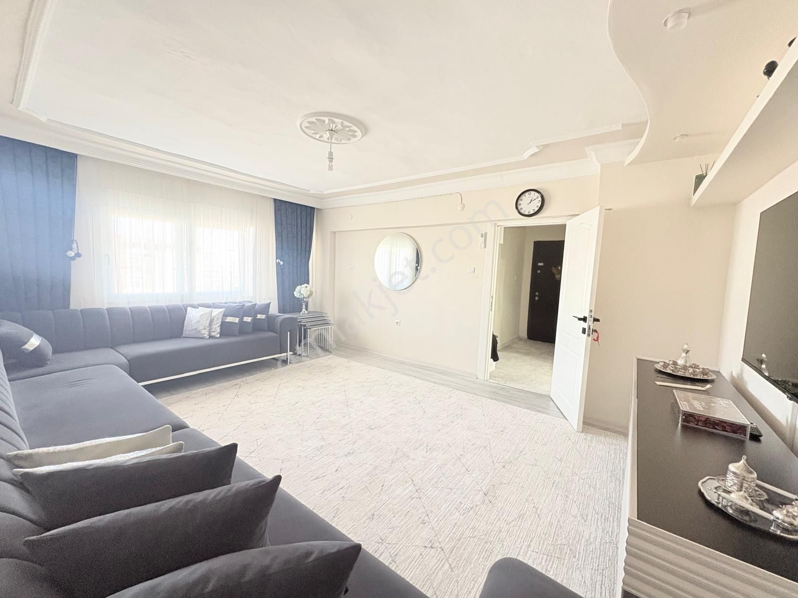 Prestij'den Halkkent'te Ayrı Mutfak Geniş Oturumlu 2+1 Daire - Görsel 9