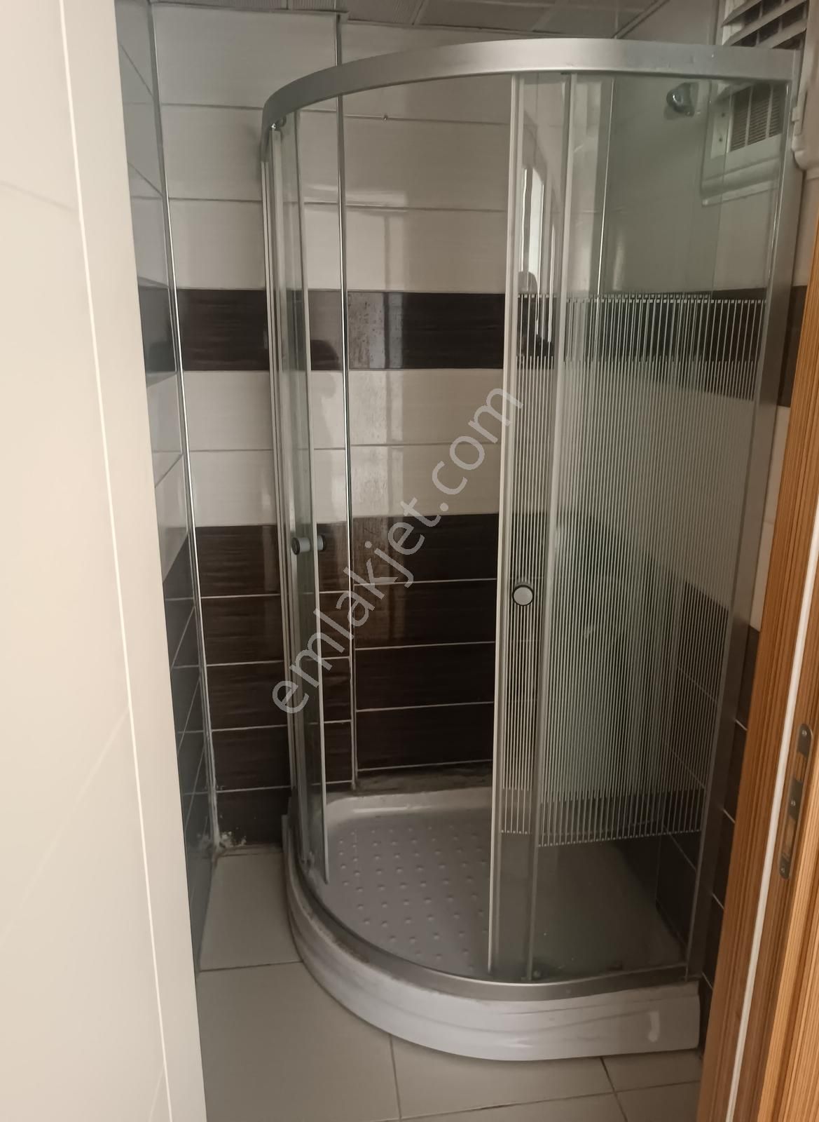 Yüksek Kat Avantajı! Site İçerisinde 2 Banyolu 3+1 Kaçmaz Daire! - Görsel 14