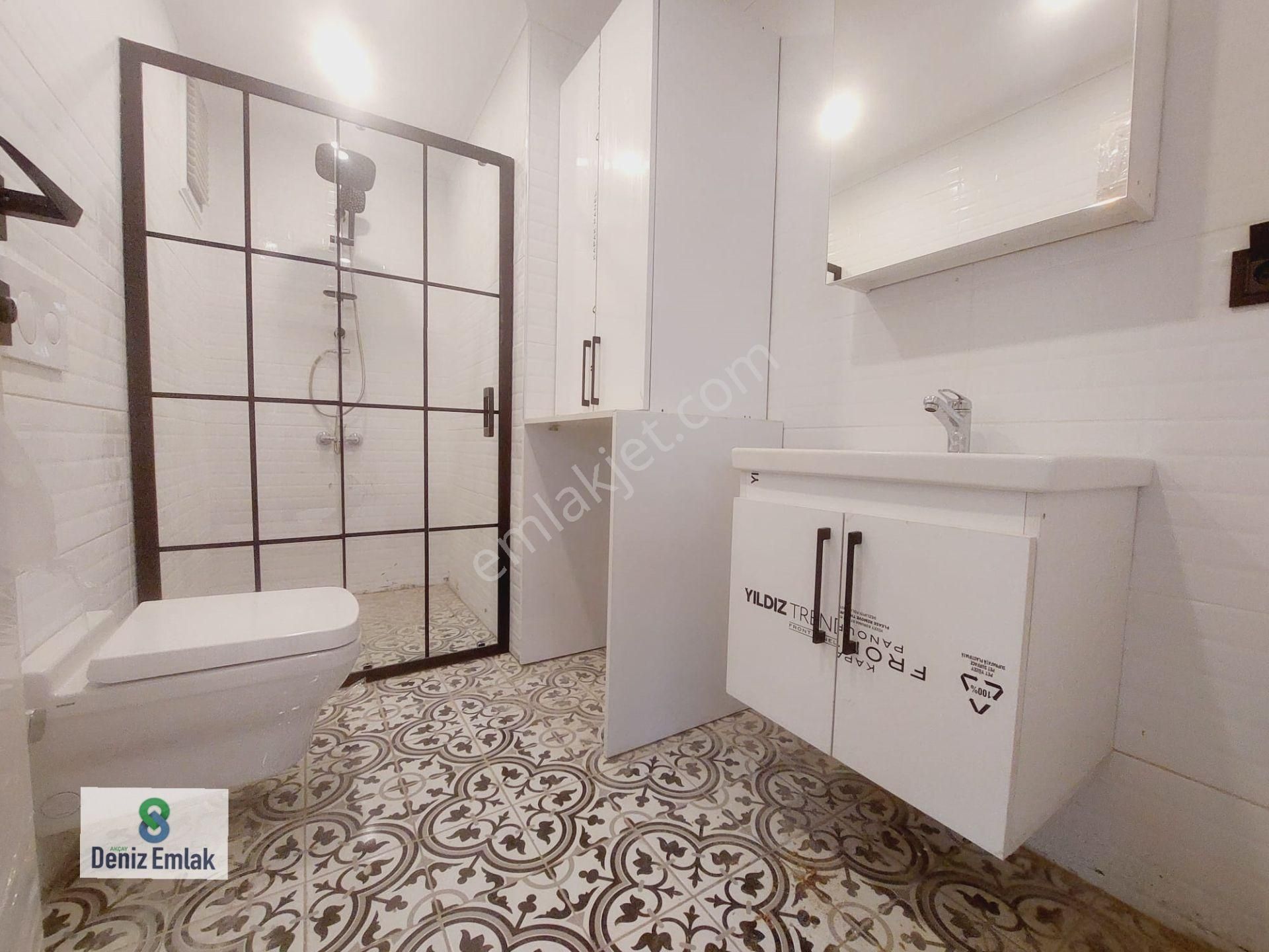 Denizden Akçayda Full Kredili Yerden Isıtmalı Satılık 1+1 Daire. - Görsel 11