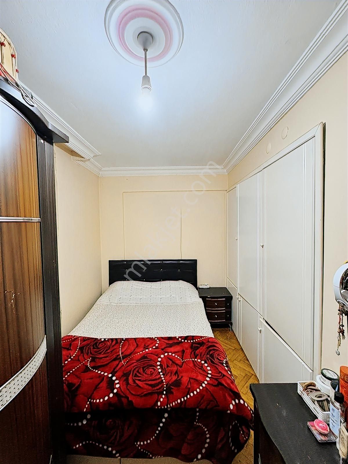 Kent Gayrimenkul'den Fatih'te 3+1 Yüksek Giriş Satılık Daire - Görsel 21