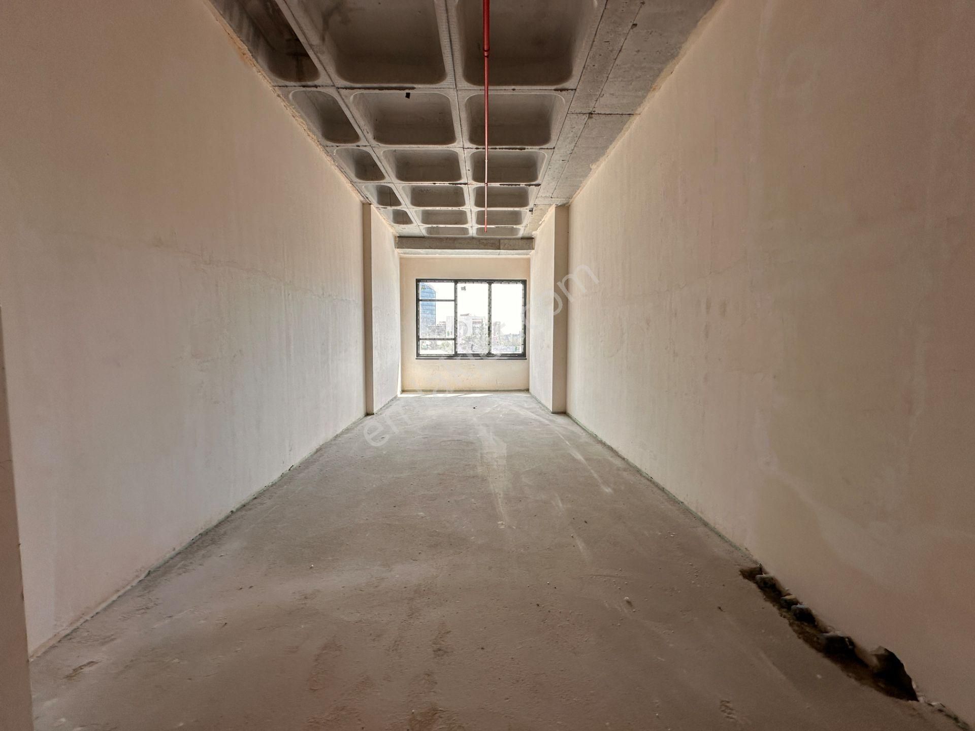 Next House'dan, Elmas Kule'de, Kiralık Fırsat Atölye - Görsel 3