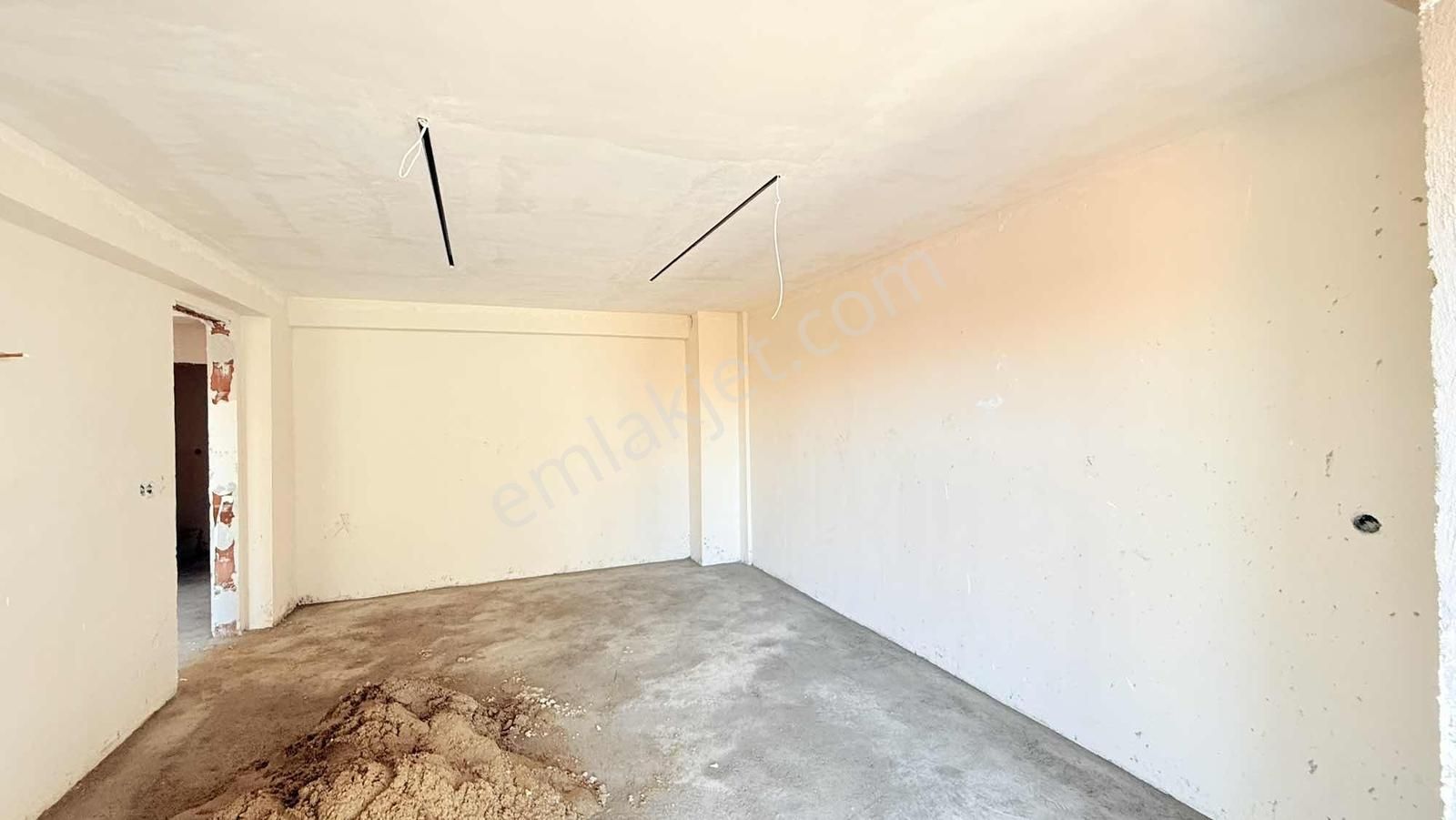 Manisa Alaşehirde Satılık 2+1 Daire - Görsel 9