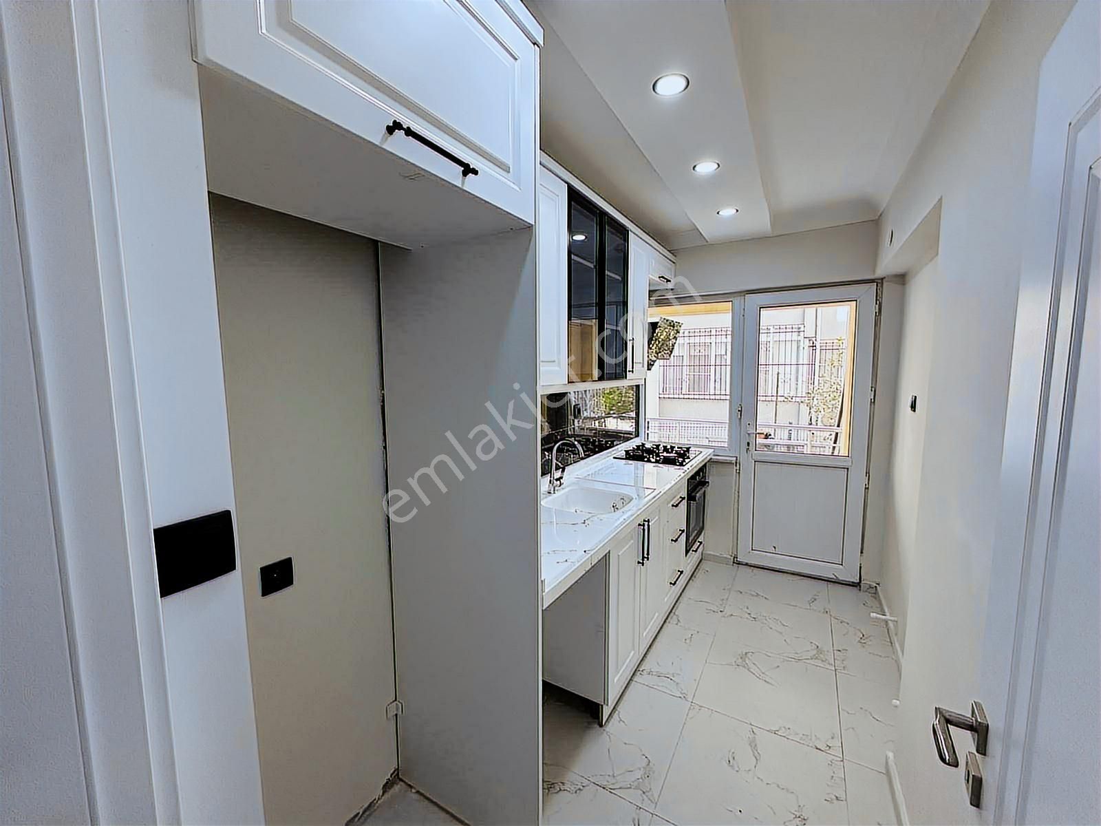 Dora Dan Akçay Da Denize 100 Adım Bahçeli 2+1 Full Yapılı Daire - Görsel 2