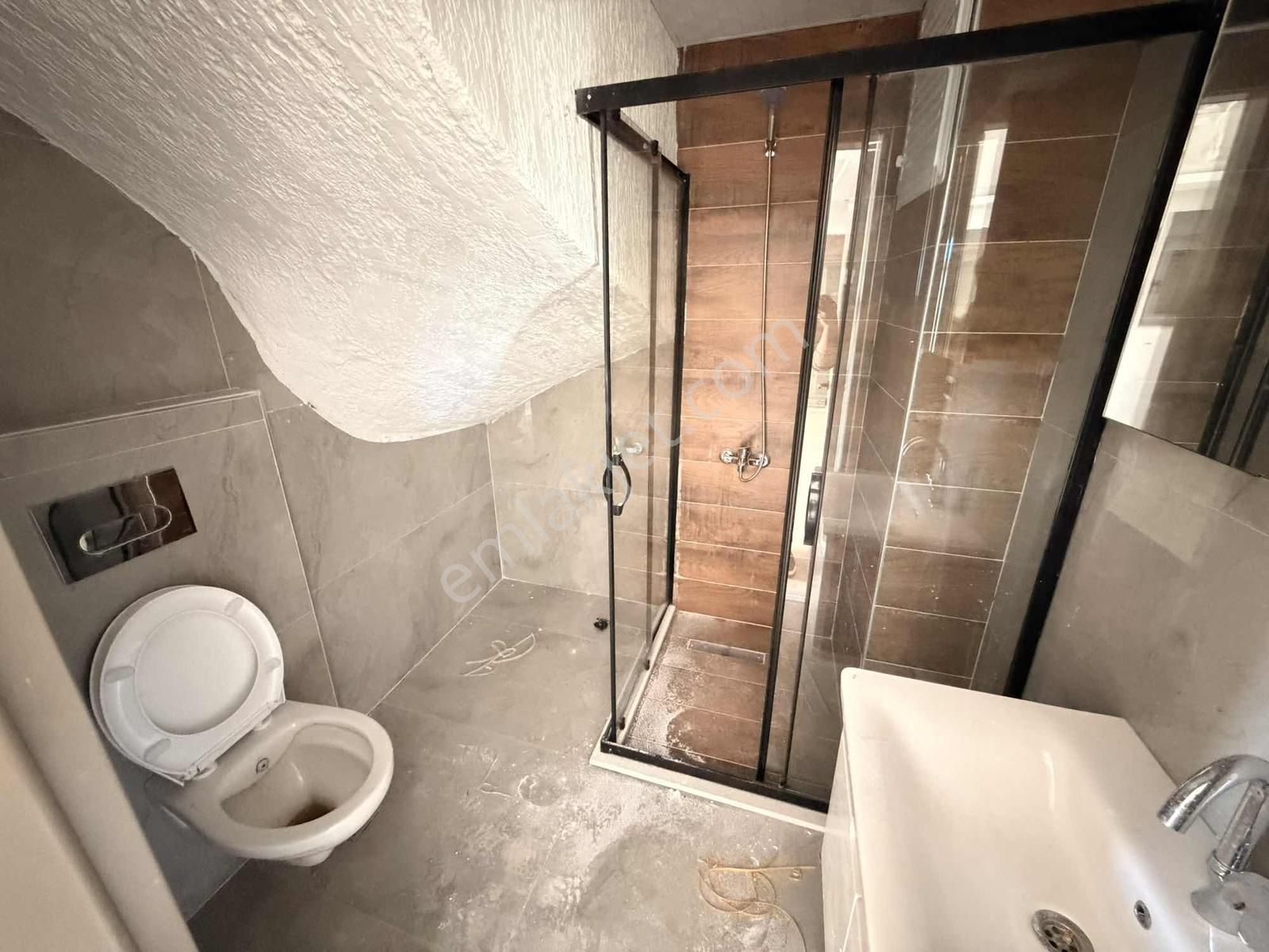 Sütçüler Çınarlı Yurdu Arkası Ultra Lüks 2+1 Teraslı - Görsel 23