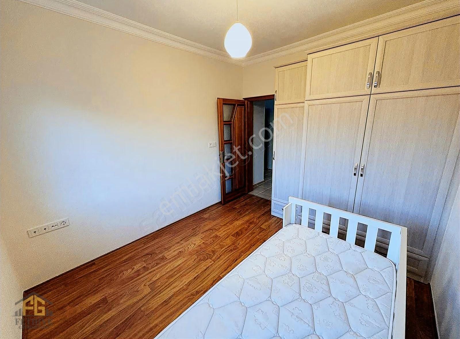 Babataşı Mahallesinde 3+1 Kapalı Mutfak Kiralık Daire - Görsel 7