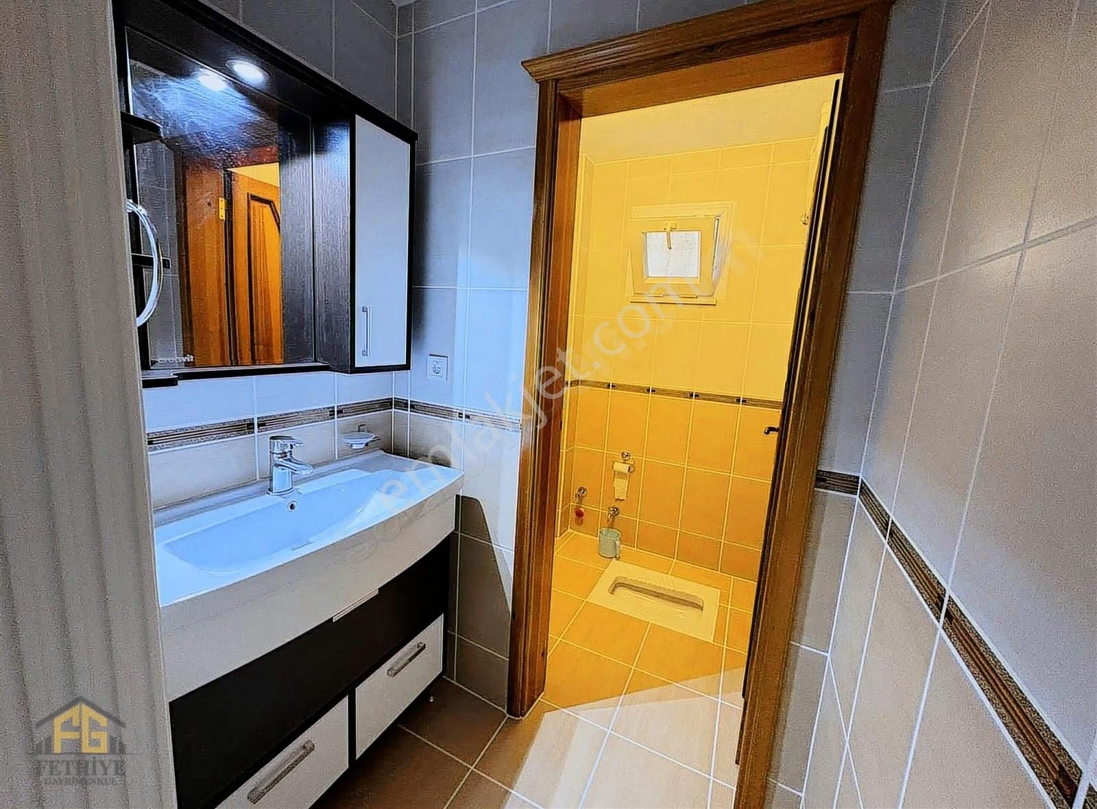 Babataşı Mahallesinde 3+1 Kapalı Mutfak Kiralık Daire