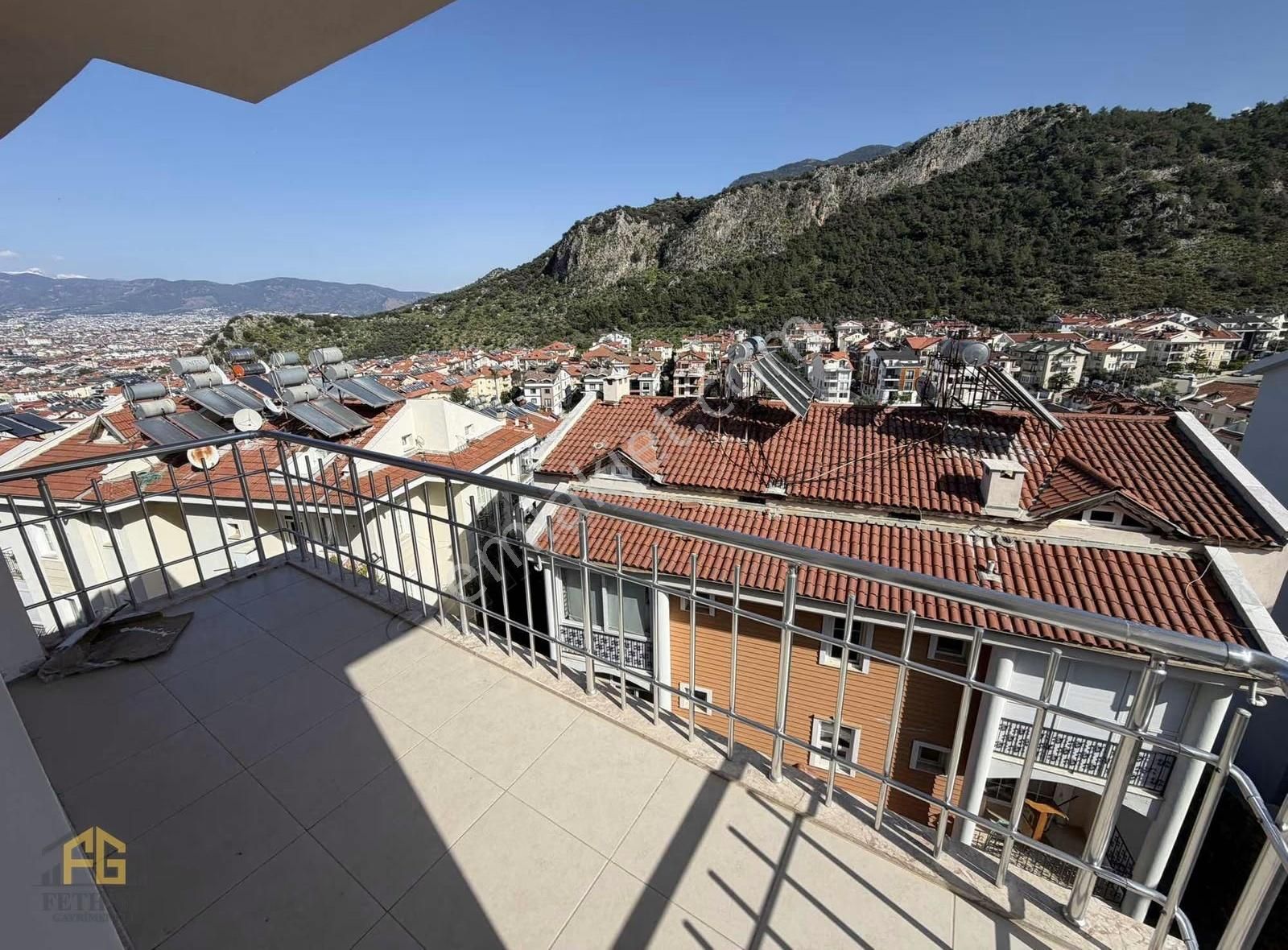 Taşyaka Mah. Manzaralı Ferah 3+1 Kiralık Dubleks Daire - Görsel 3